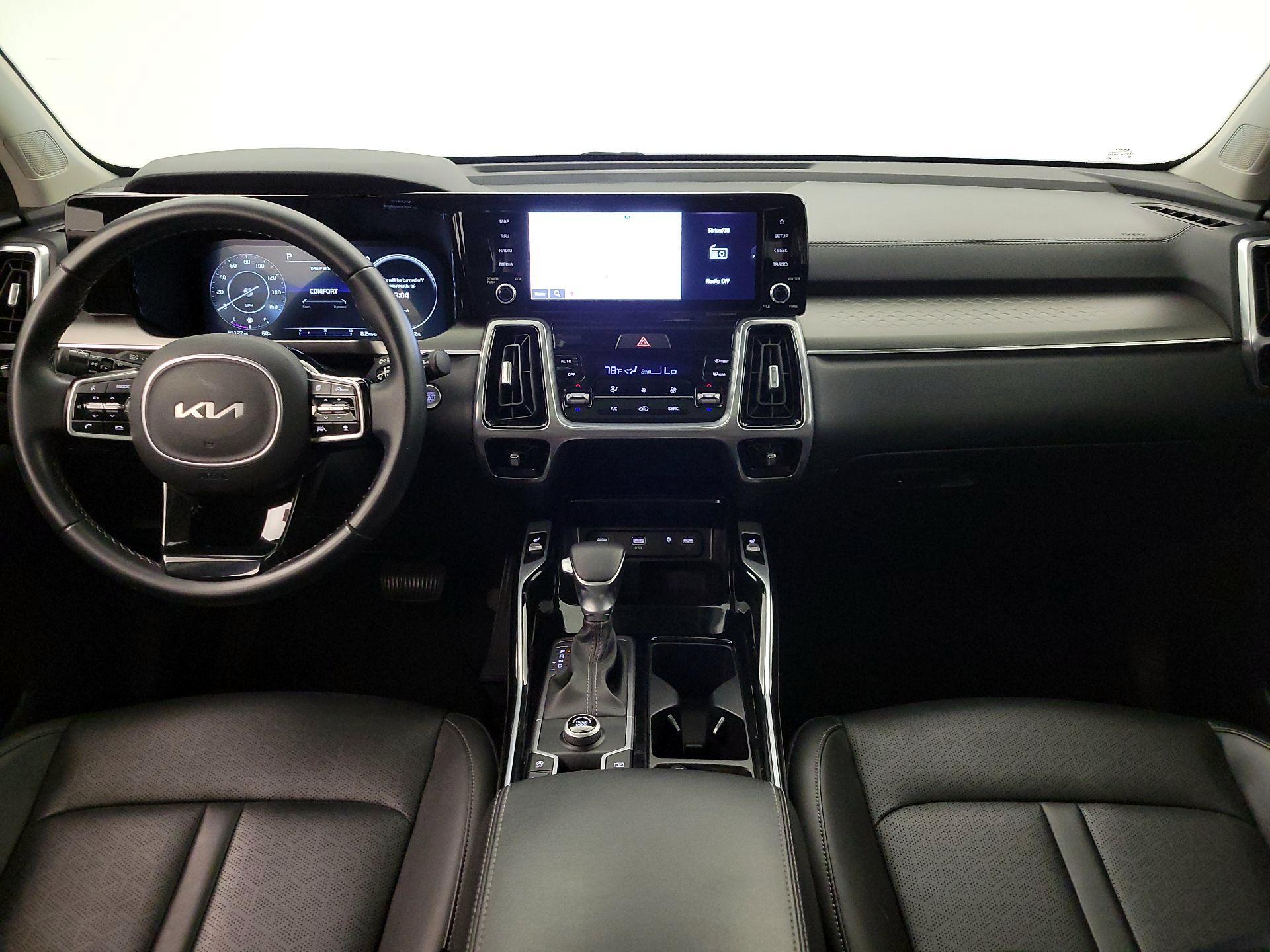 Thumbnail: 2023 Kia Sorento - 9