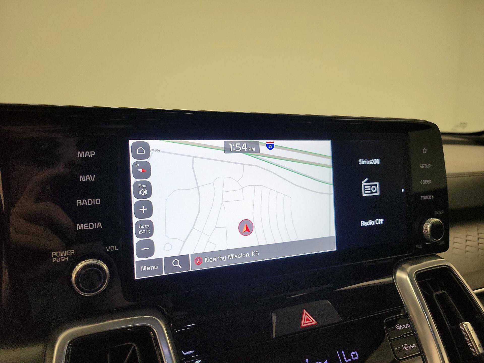 Thumbnail: 2023 Kia Sorento - 14