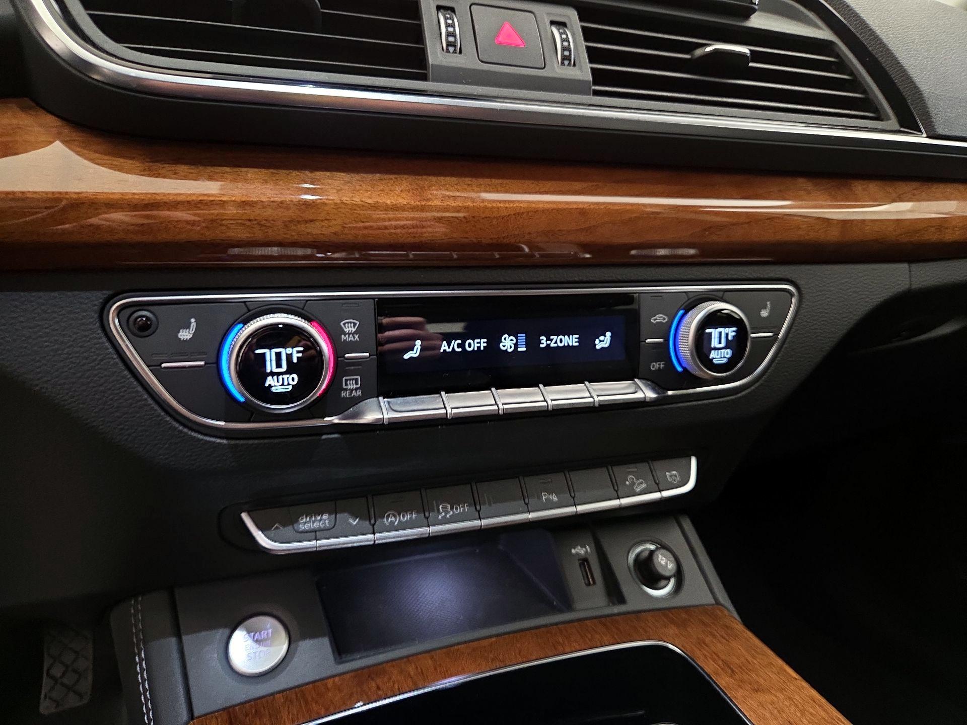 Thumbnail: 2023 Audi Q5 - 16