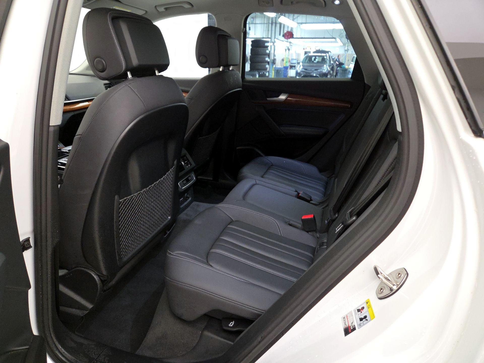 Thumbnail: 2023 Audi Q5 - 19