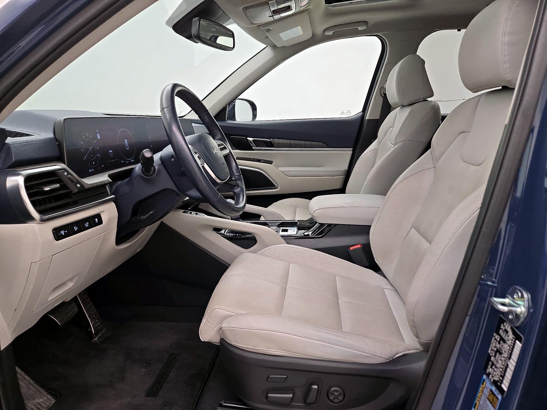 Thumbnail: 2023 Kia Telluride - 11