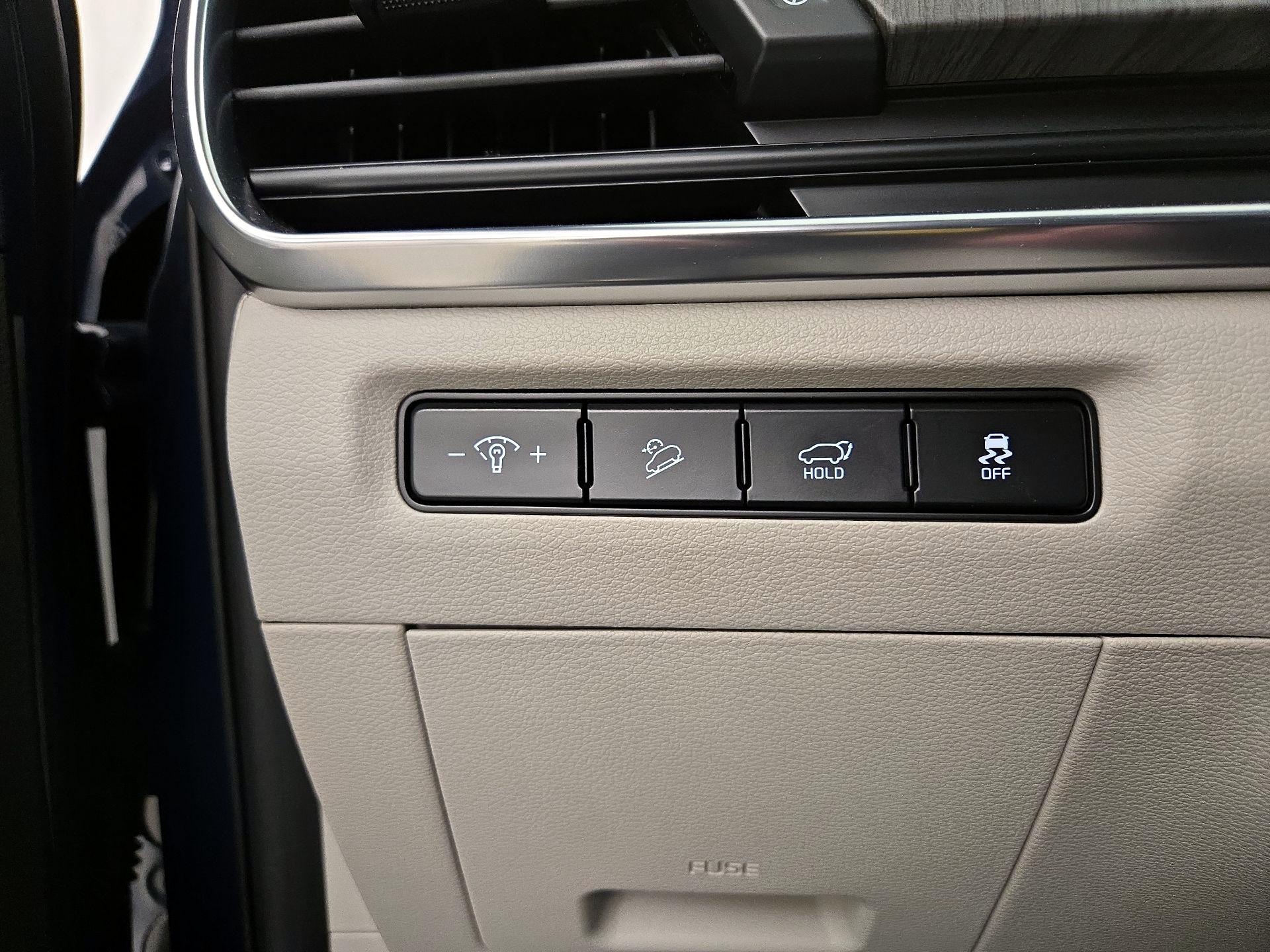 Thumbnail: 2023 Kia Telluride - 13