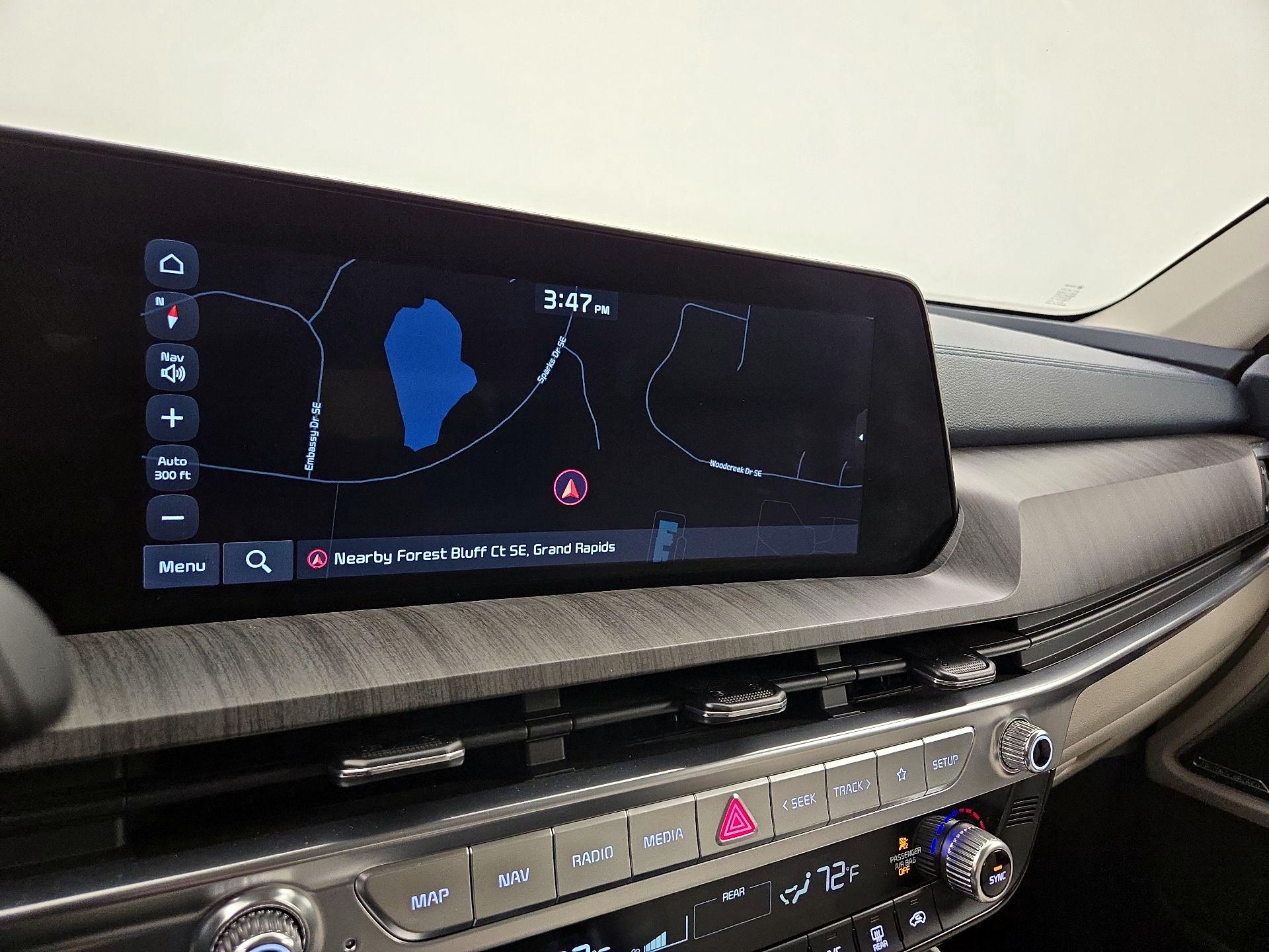 Thumbnail: 2023 Kia Telluride - 14