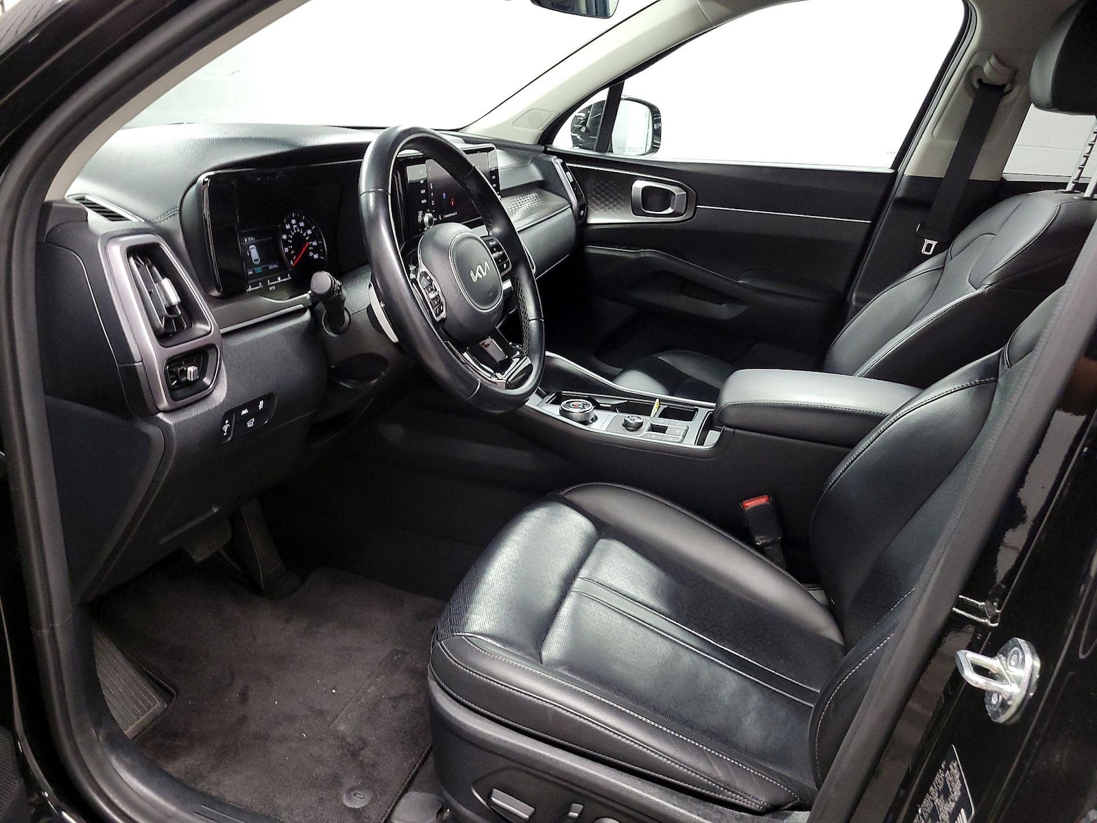 2023 Kia Sorento EX Hybrid - Photo 12