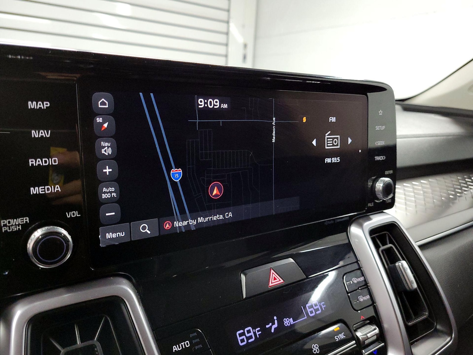 2023 Kia Sorento EX Hybrid - Photo 14