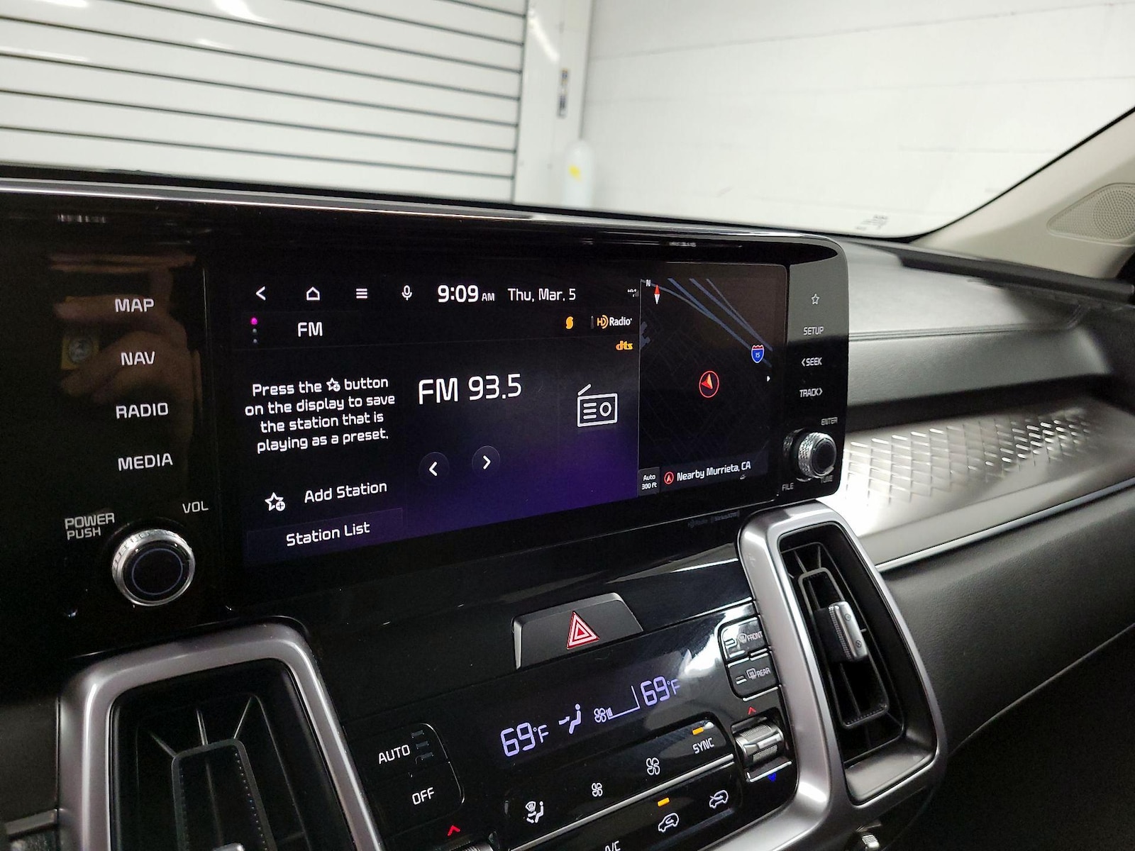 2023 Kia Sorento EX Hybrid - Photo 16