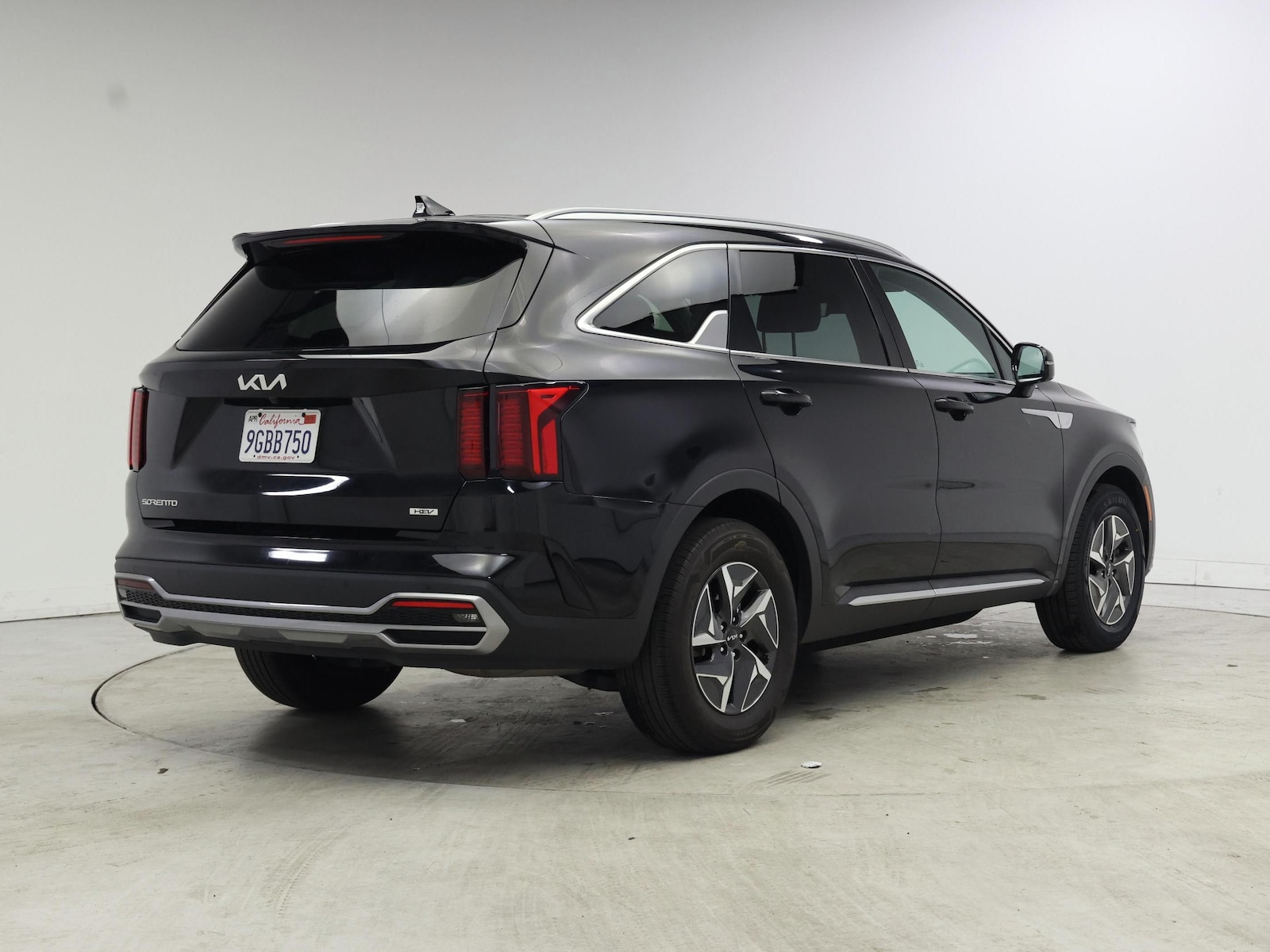 2023 Kia Sorento EX Hybrid - Photo 9