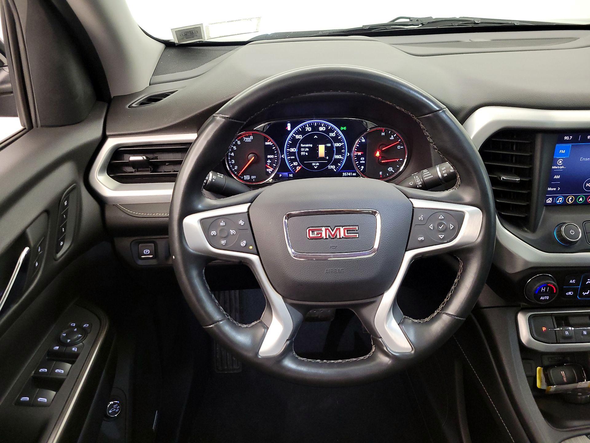 Thumbnail: 2023 GMC Acadia - 10