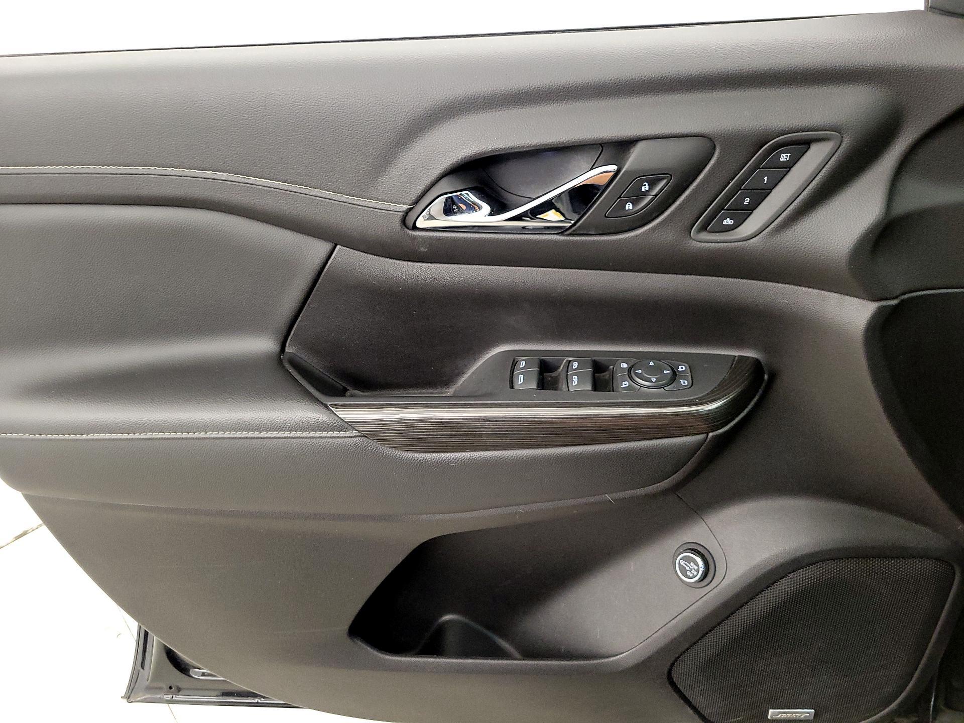 Thumbnail: 2023 GMC Acadia - 12