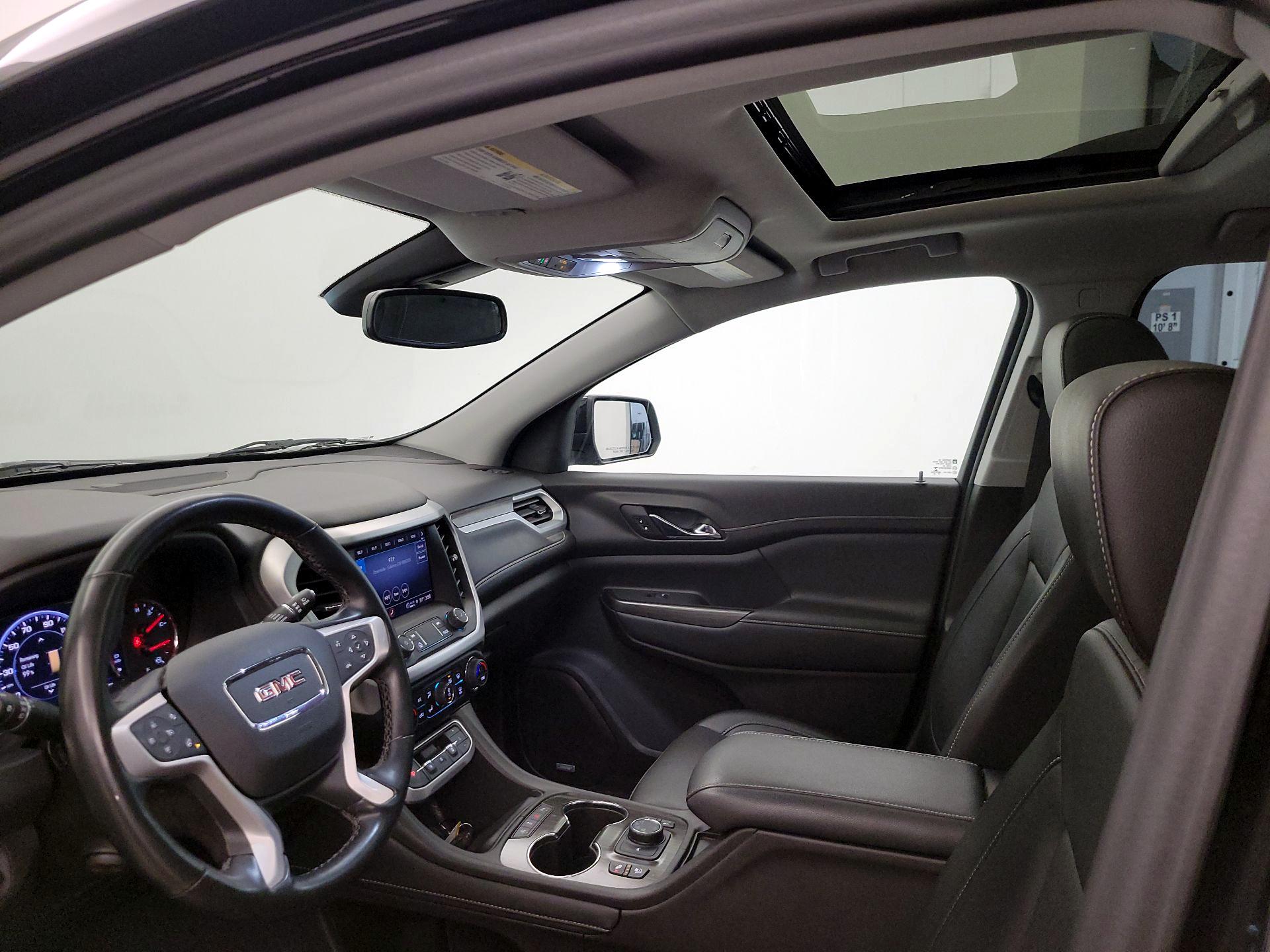 Thumbnail: 2023 GMC Acadia - 19