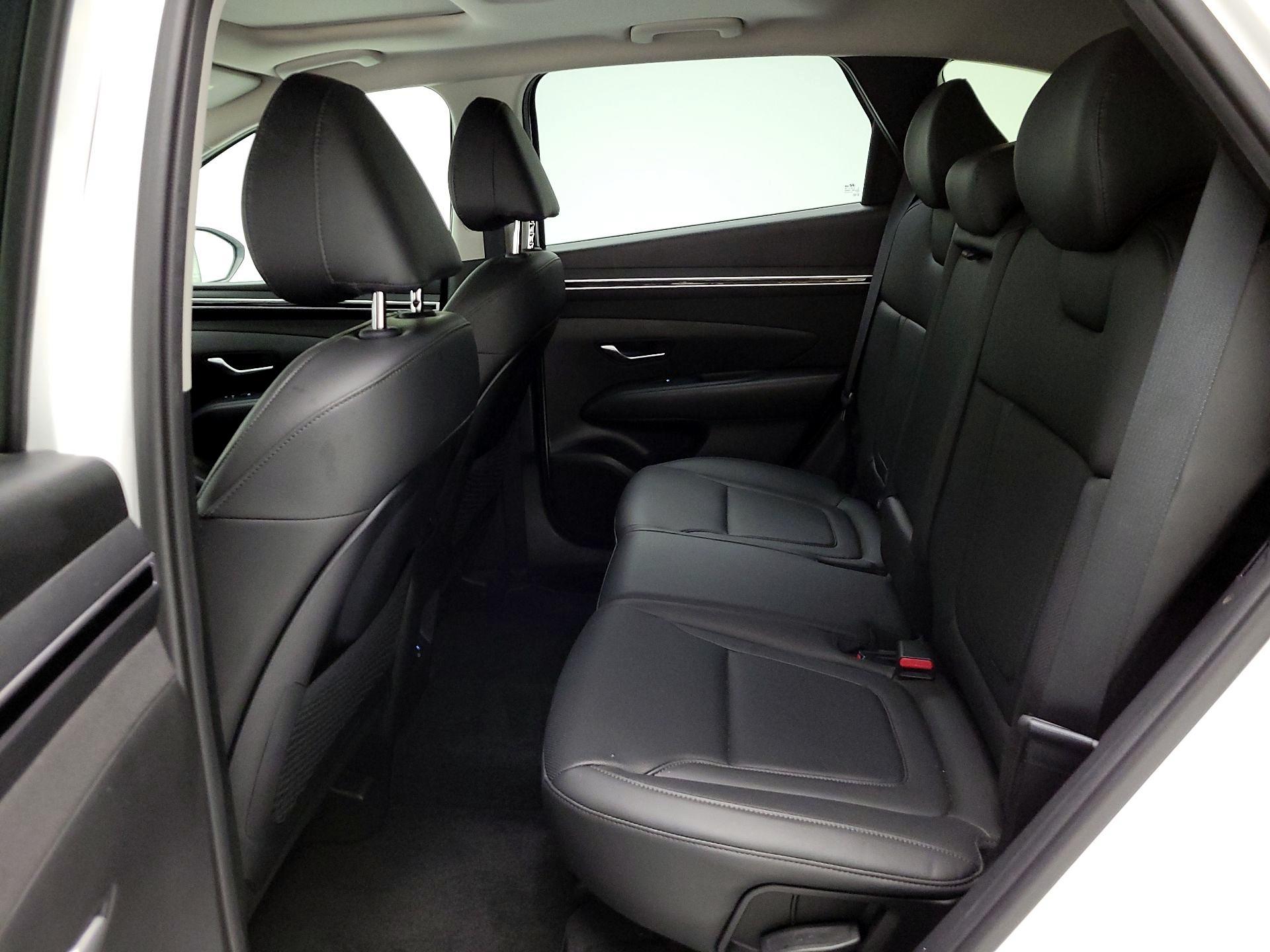 Thumbnail: 2023 Hyundai Tucson - 19