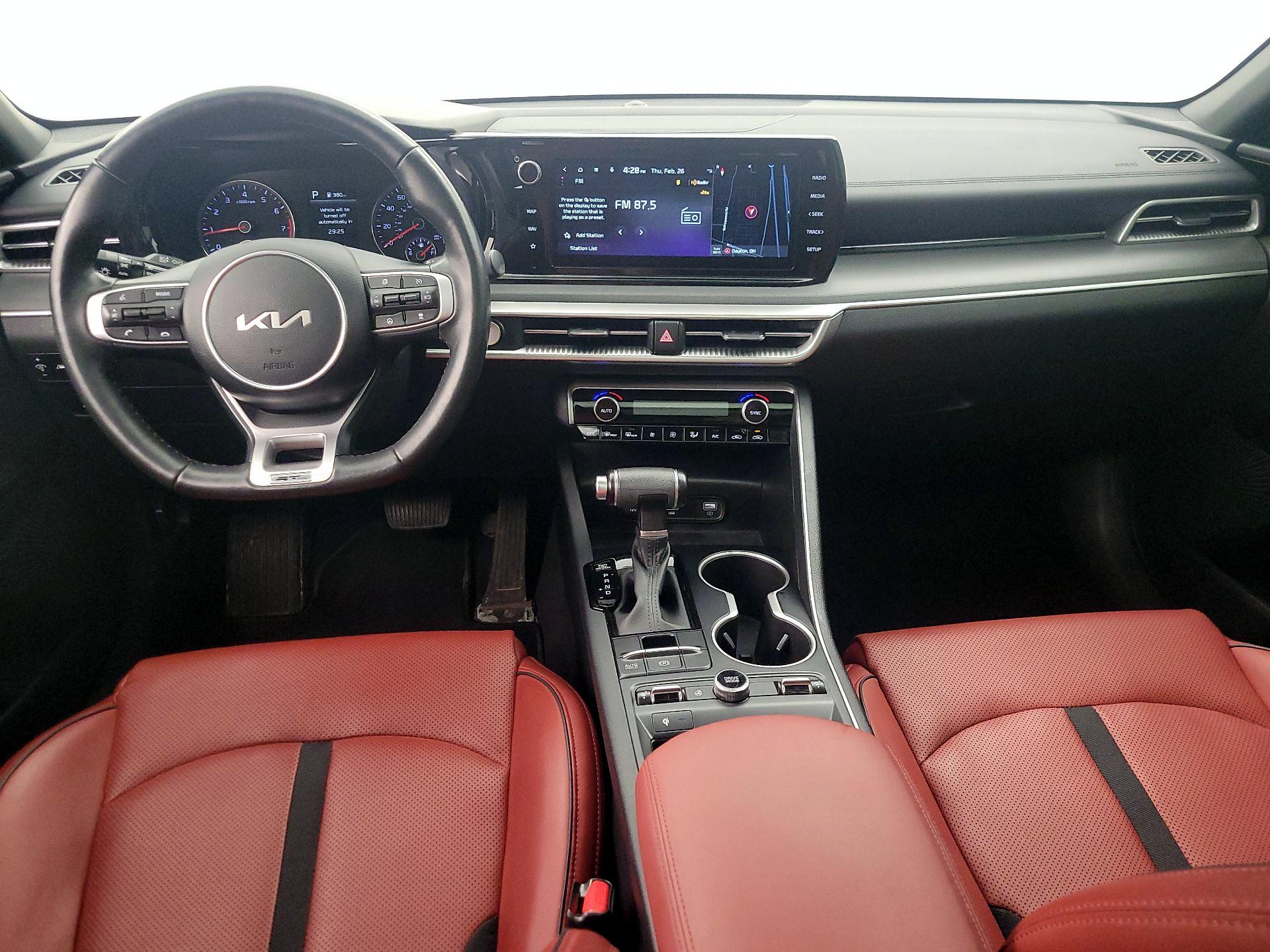 Thumbnail: 2023 Kia K5 - 9