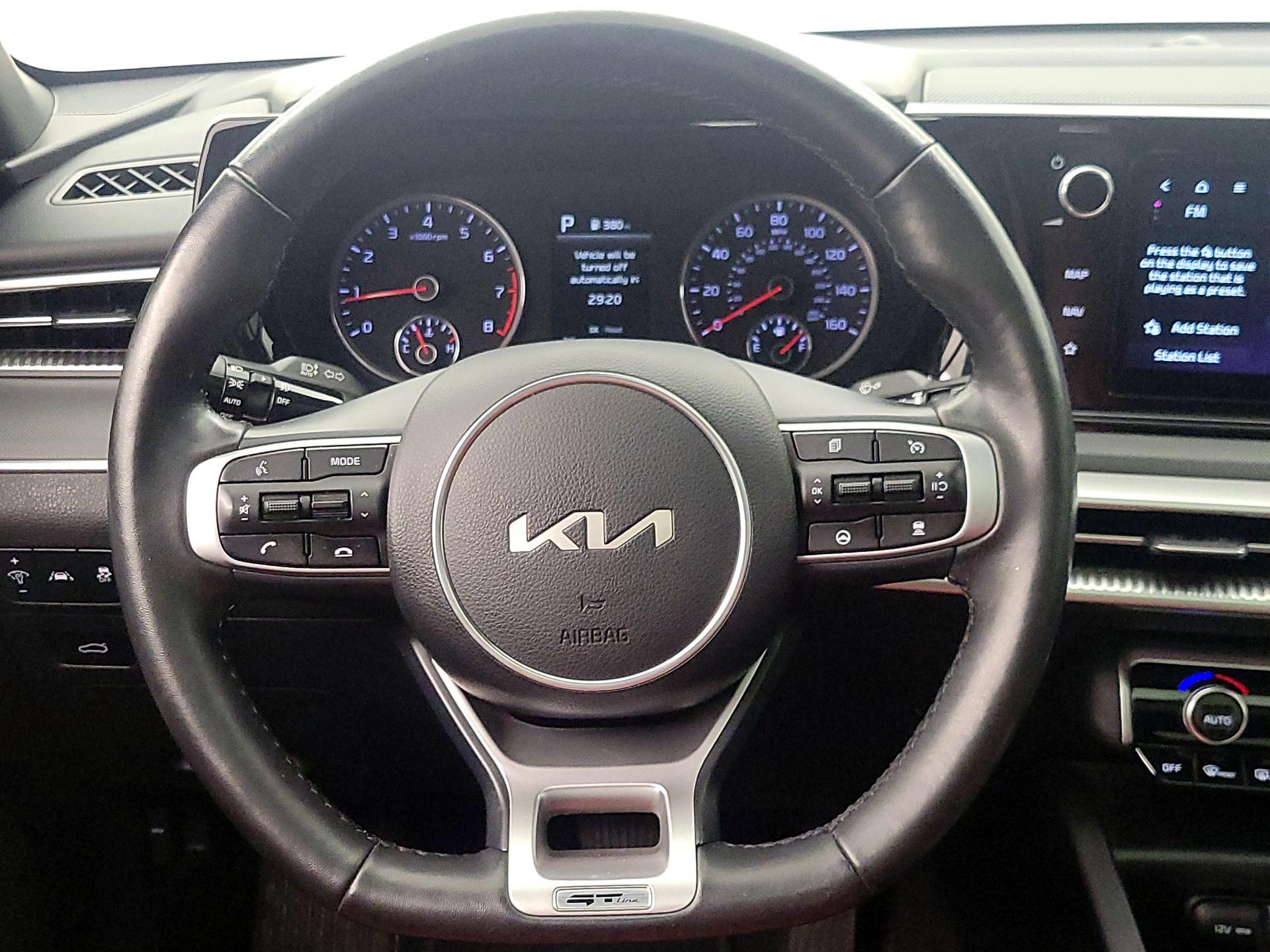 Thumbnail: 2023 Kia K5 - 10