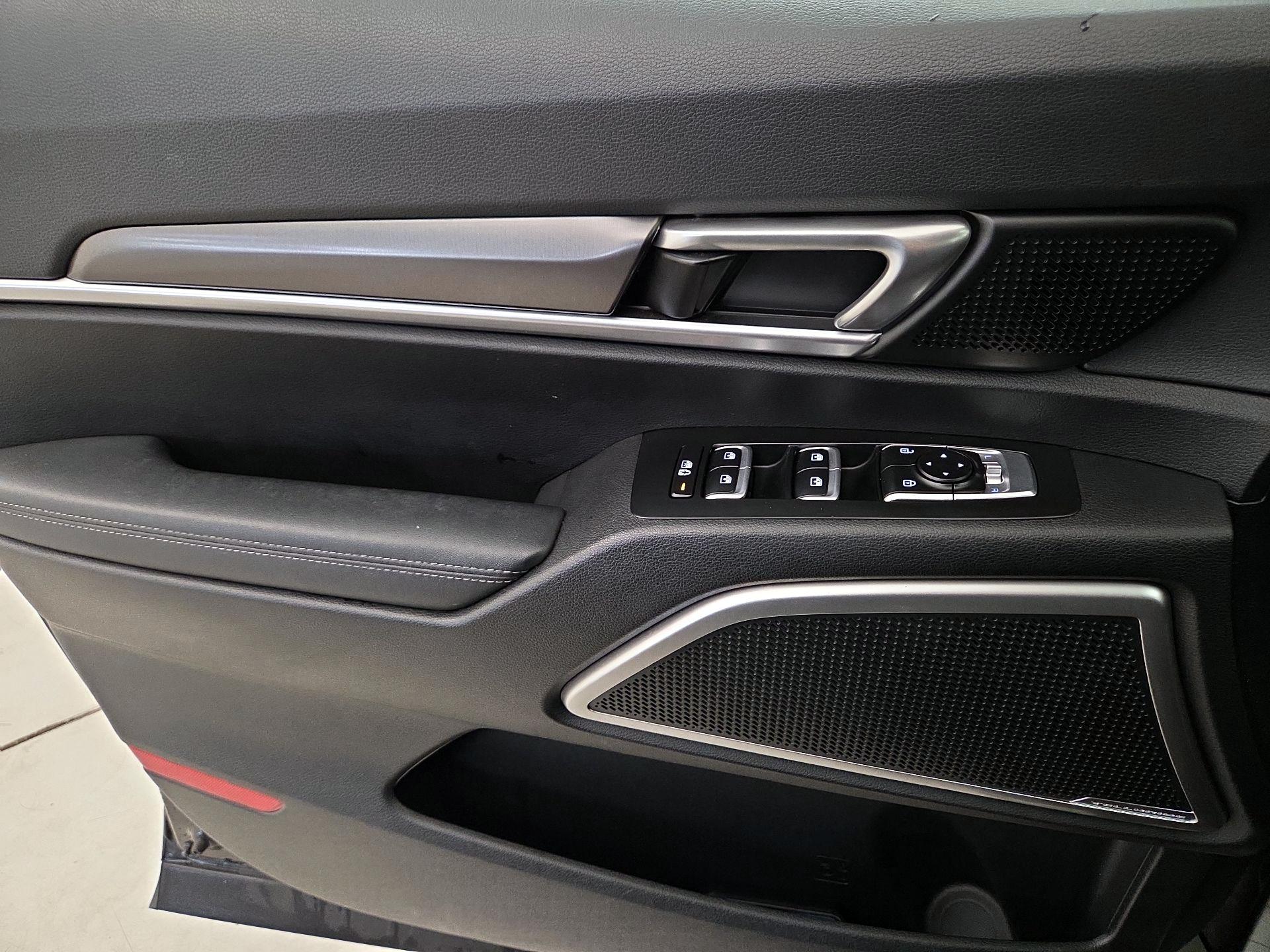 Thumbnail: 2023 Kia Telluride - 12