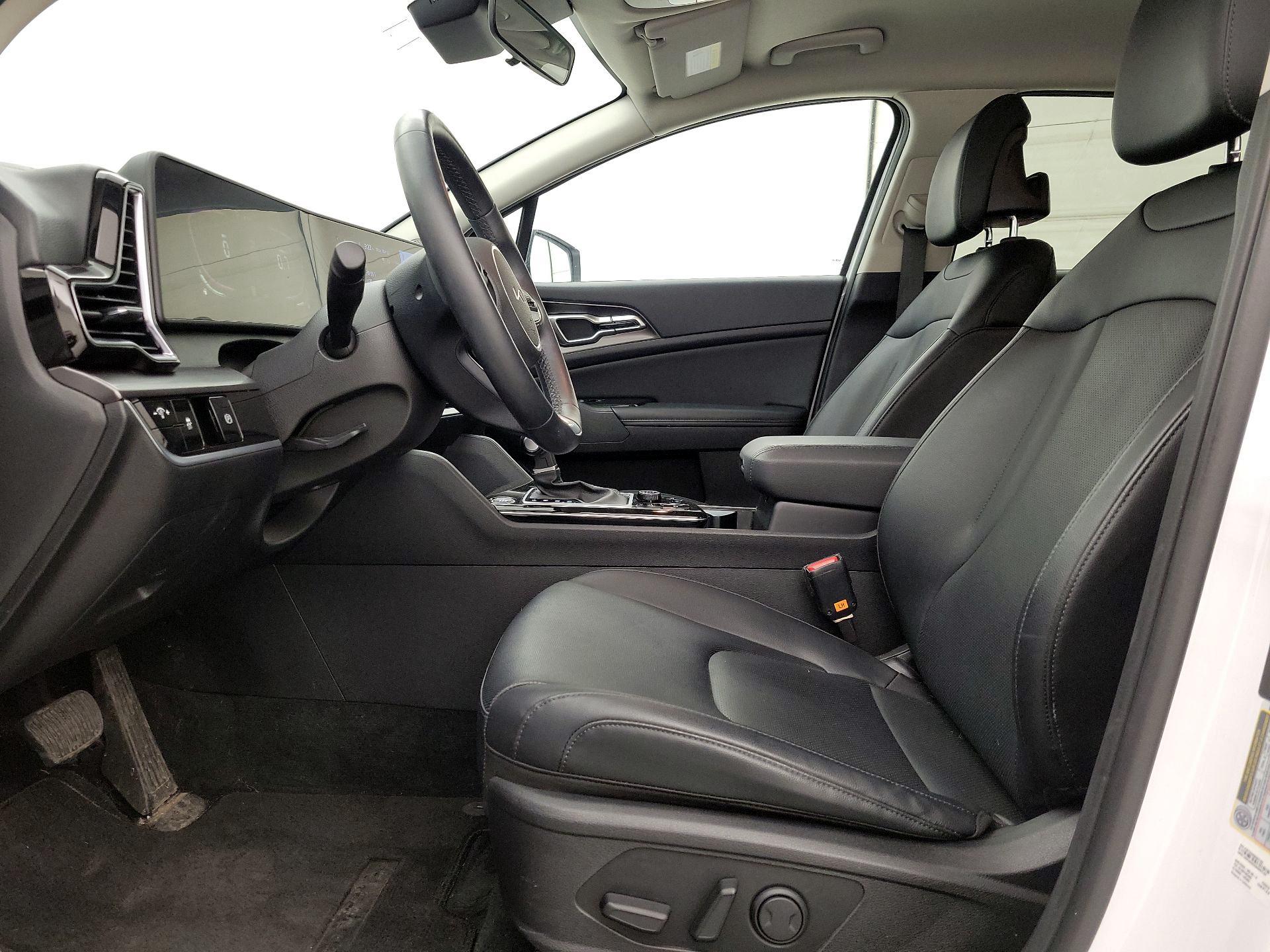 Thumbnail: 2023 Kia Sportage - 11