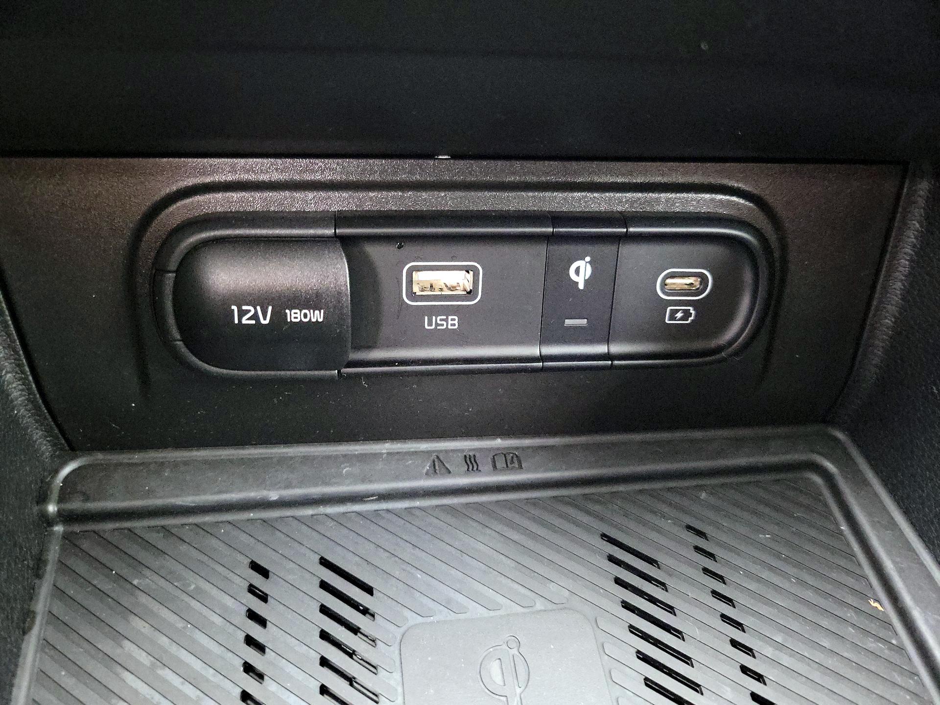 Thumbnail: 2023 Kia Sportage - 19