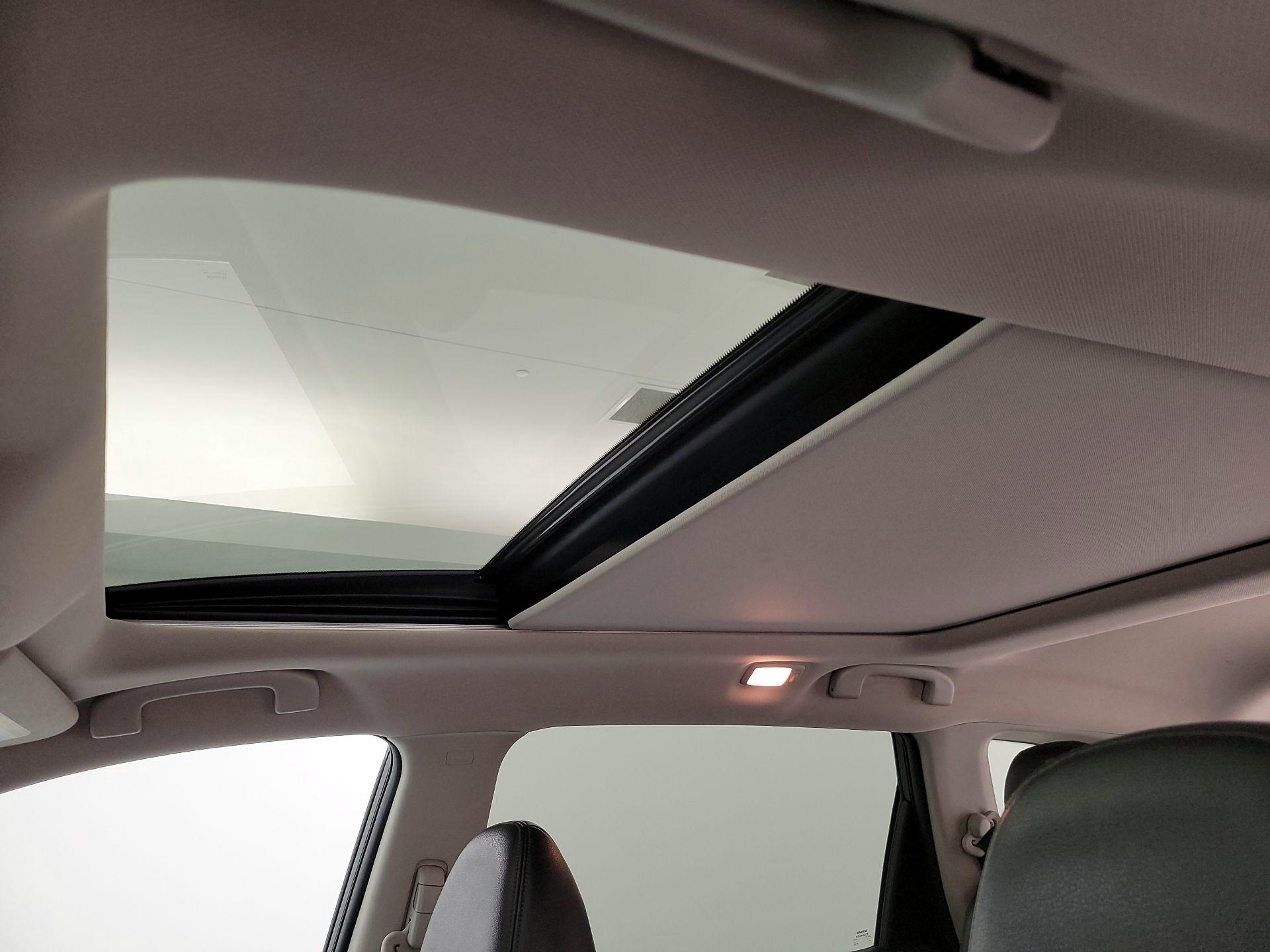 Thumbnail: 2017 Nissan Rogue - 20