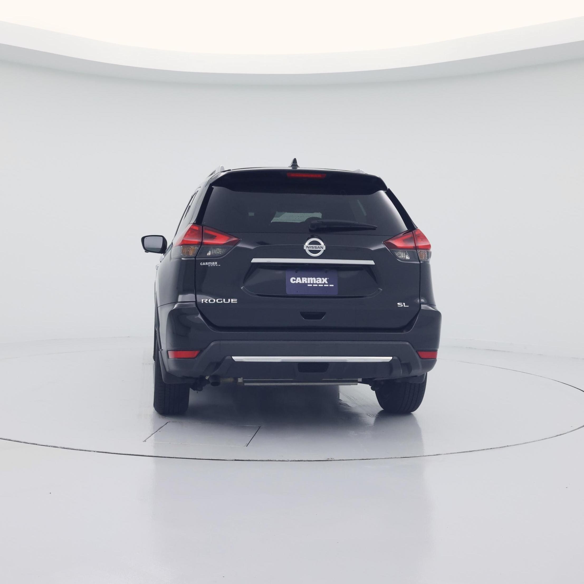 Thumbnail: 2017 Nissan Rogue - 6