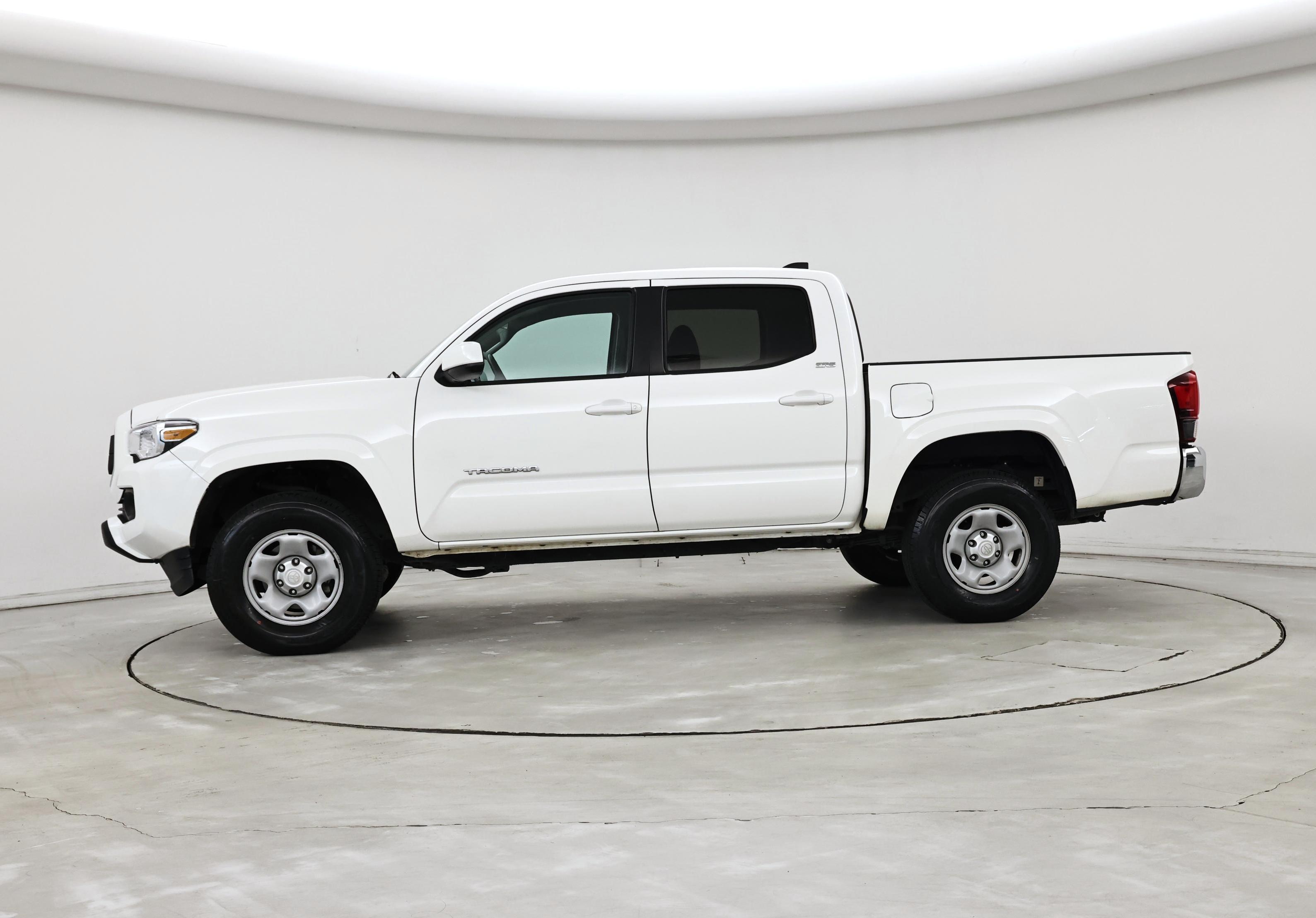 Thumbnail: 2023 Toyota Tacoma - 3