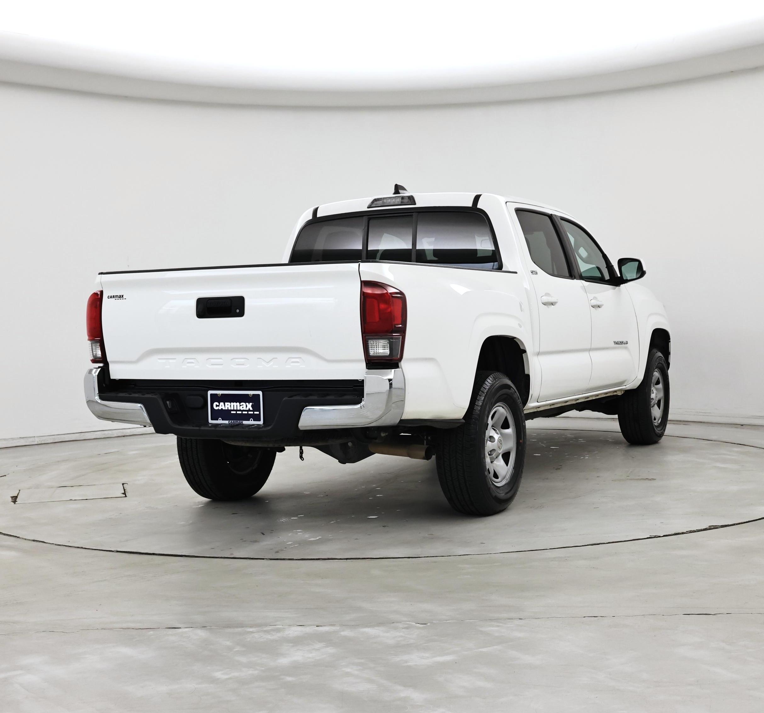 Thumbnail: 2023 Toyota Tacoma - 8