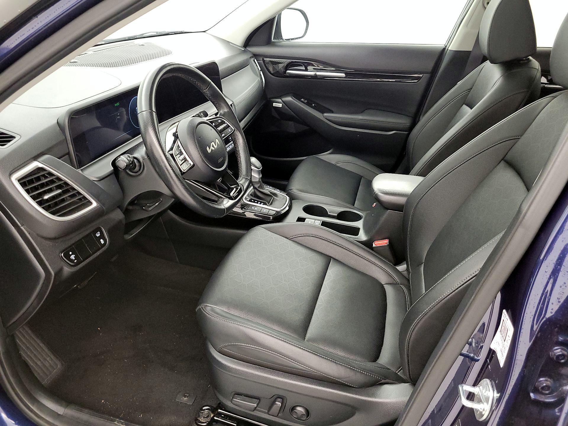 Thumbnail: 2024 Kia Seltos - 11