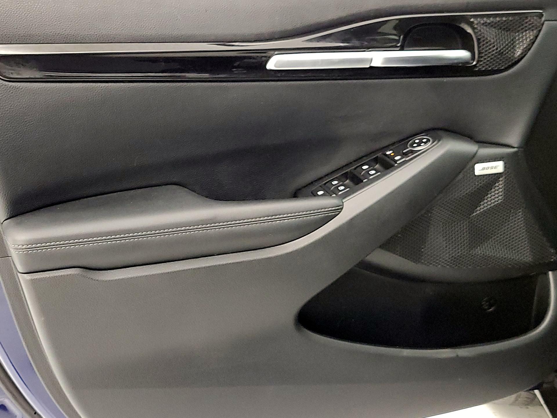 Thumbnail: 2024 Kia Seltos - 12