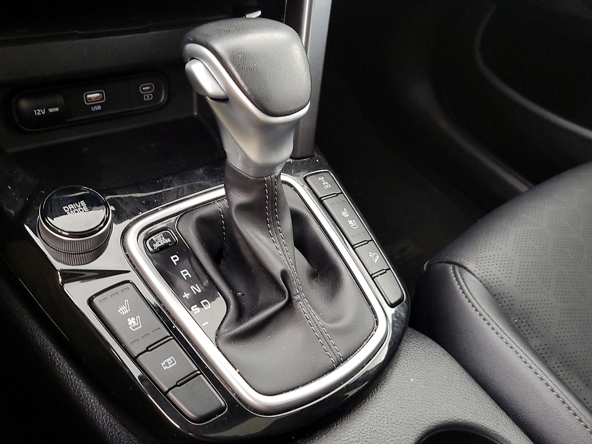 Thumbnail: 2024 Kia Seltos - 18