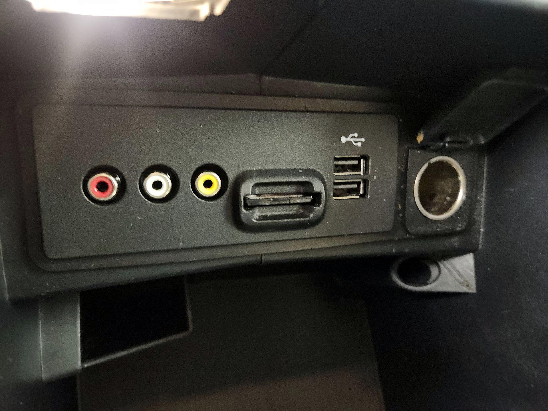 Thumbnail: 2015 Ford Fusion - 18