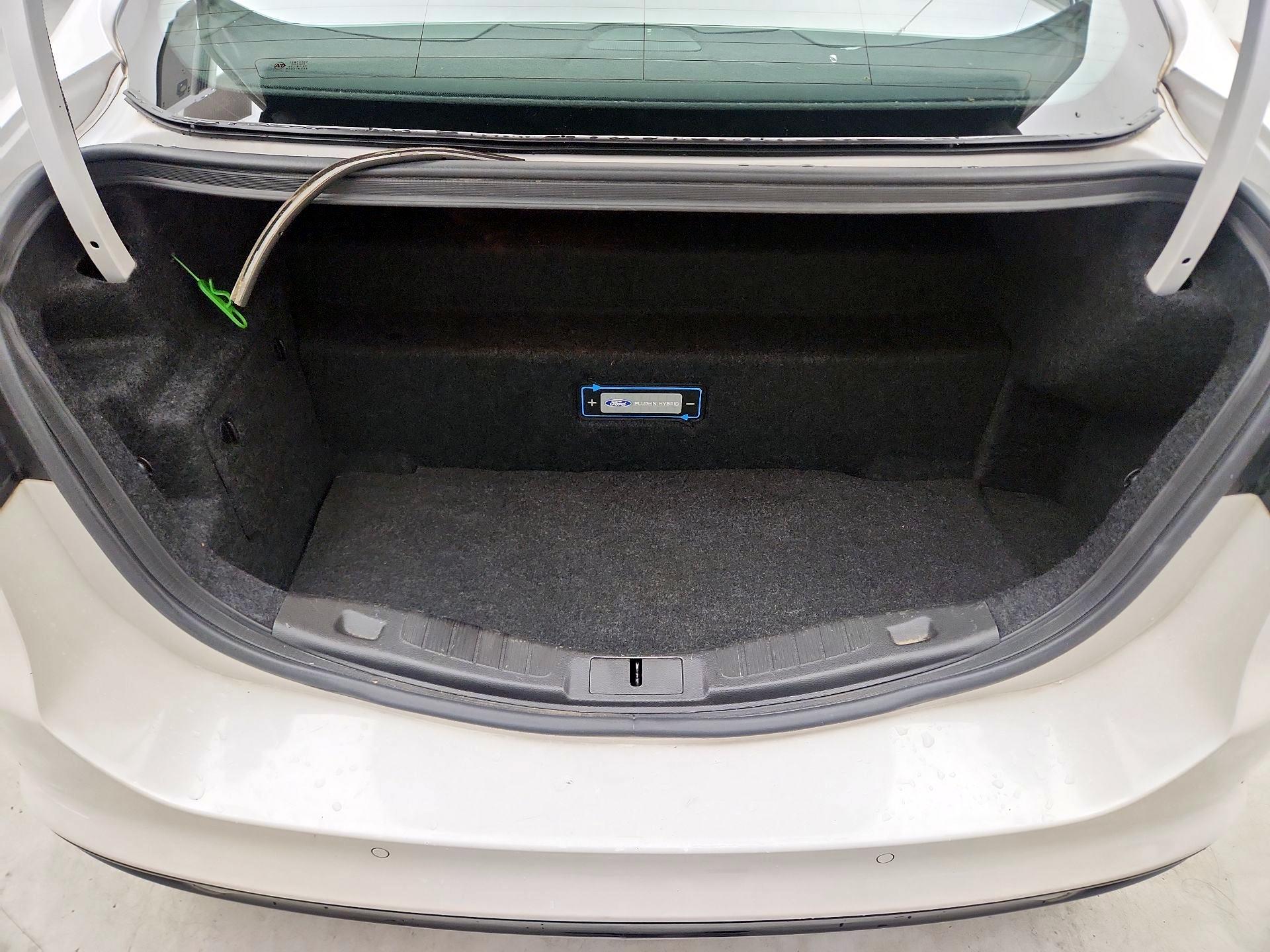 Thumbnail: 2015 Ford Fusion - 20