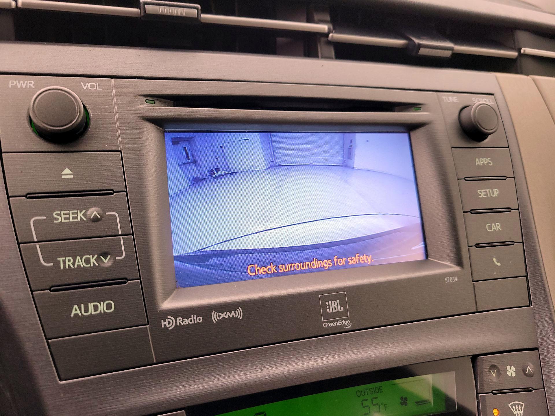 Thumbnail: 2015 Toyota Prius - 14