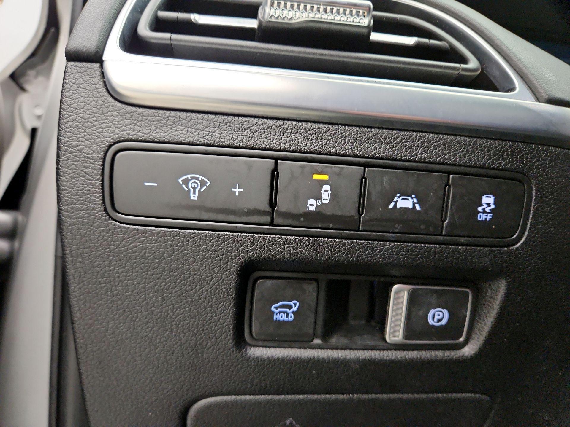 Thumbnail: 2022 Hyundai Palisade - 13