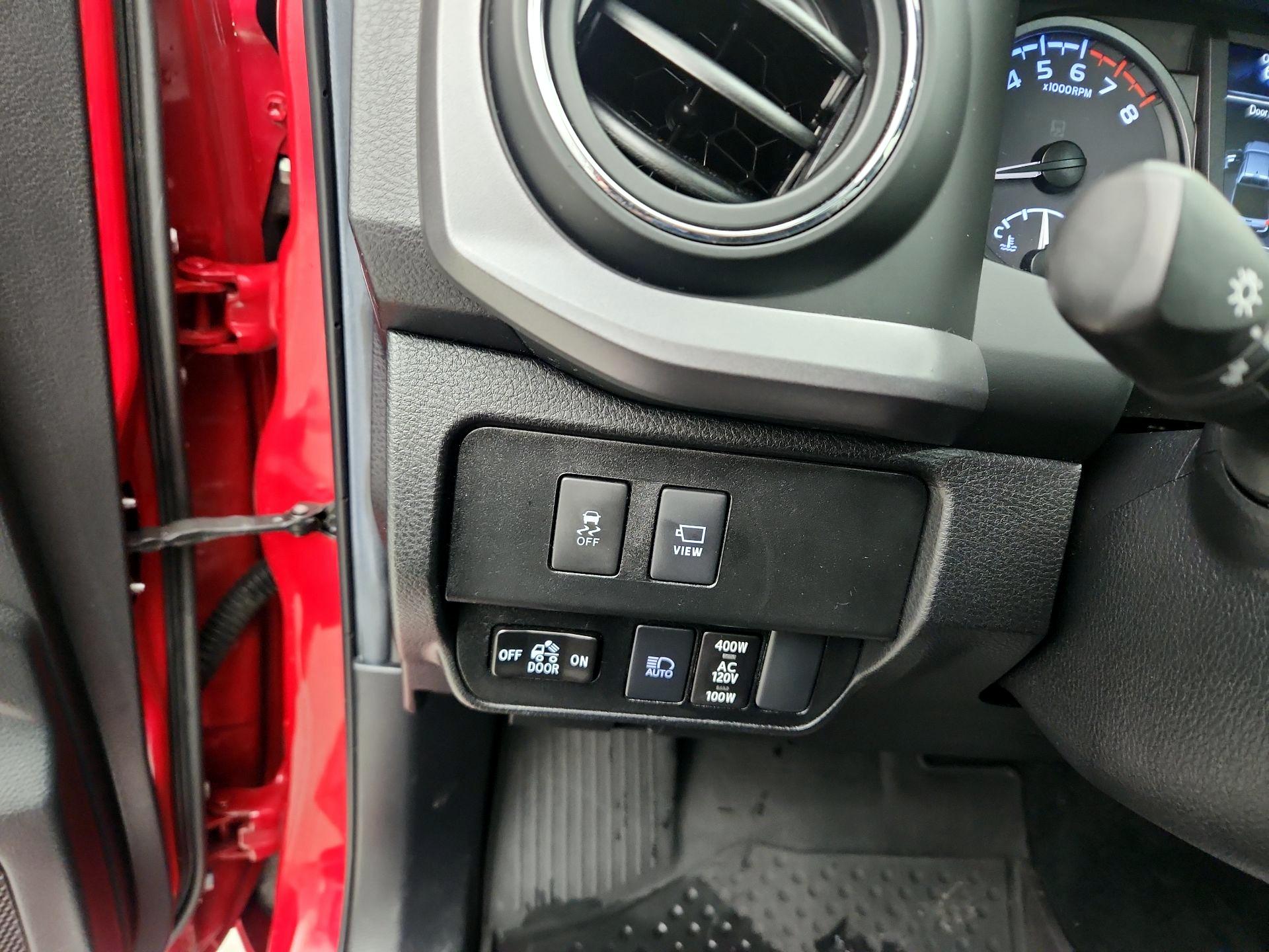 Thumbnail: 2023 Toyota Tacoma - 13