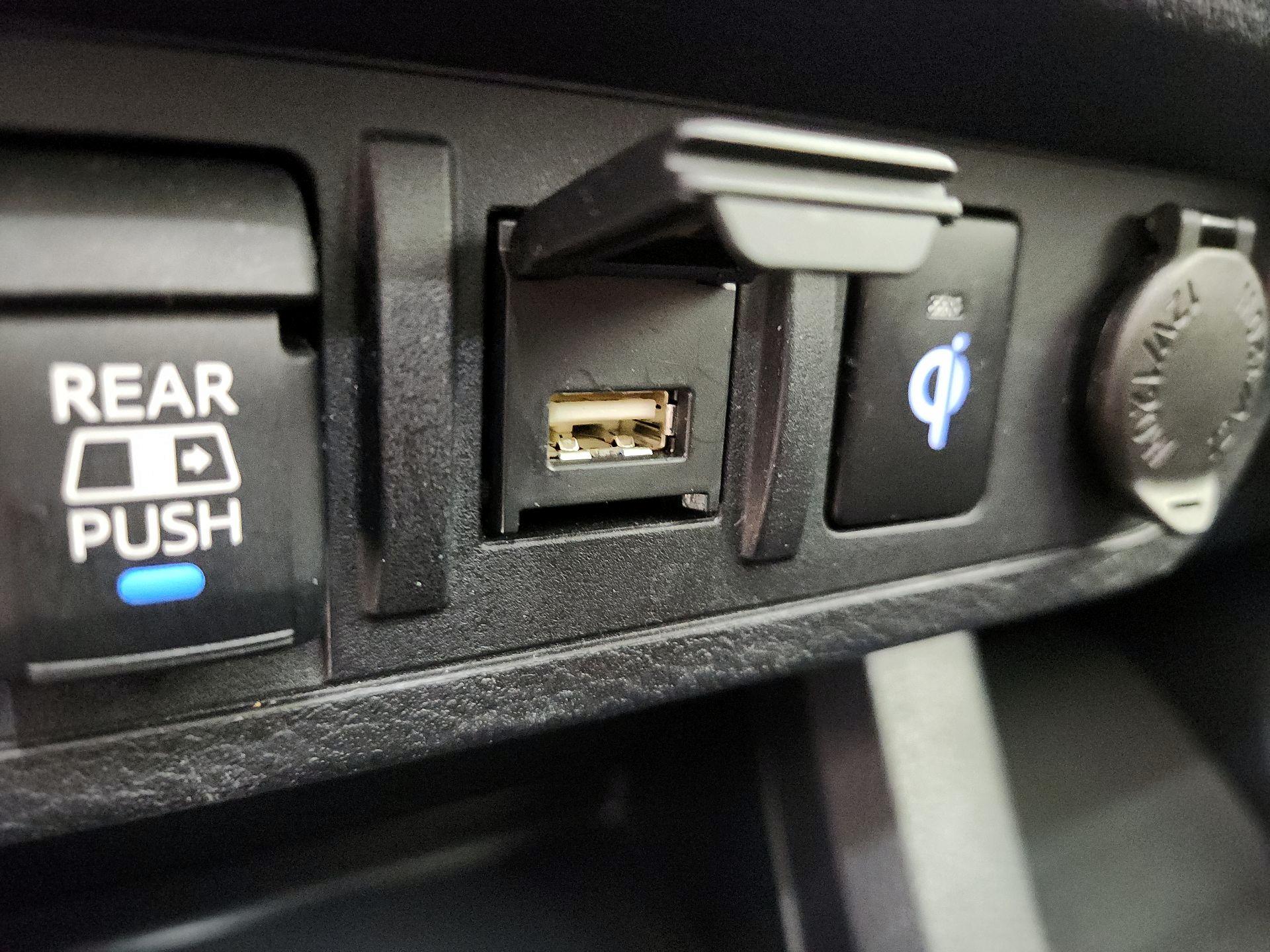 Thumbnail: 2023 Toyota Tacoma - 19