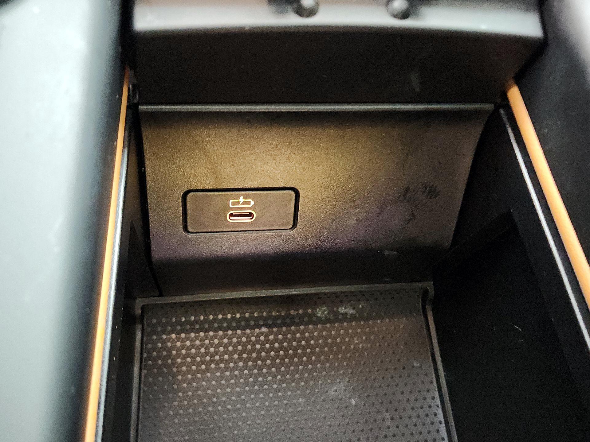 Thumbnail: 2024 BMW X5 - 18