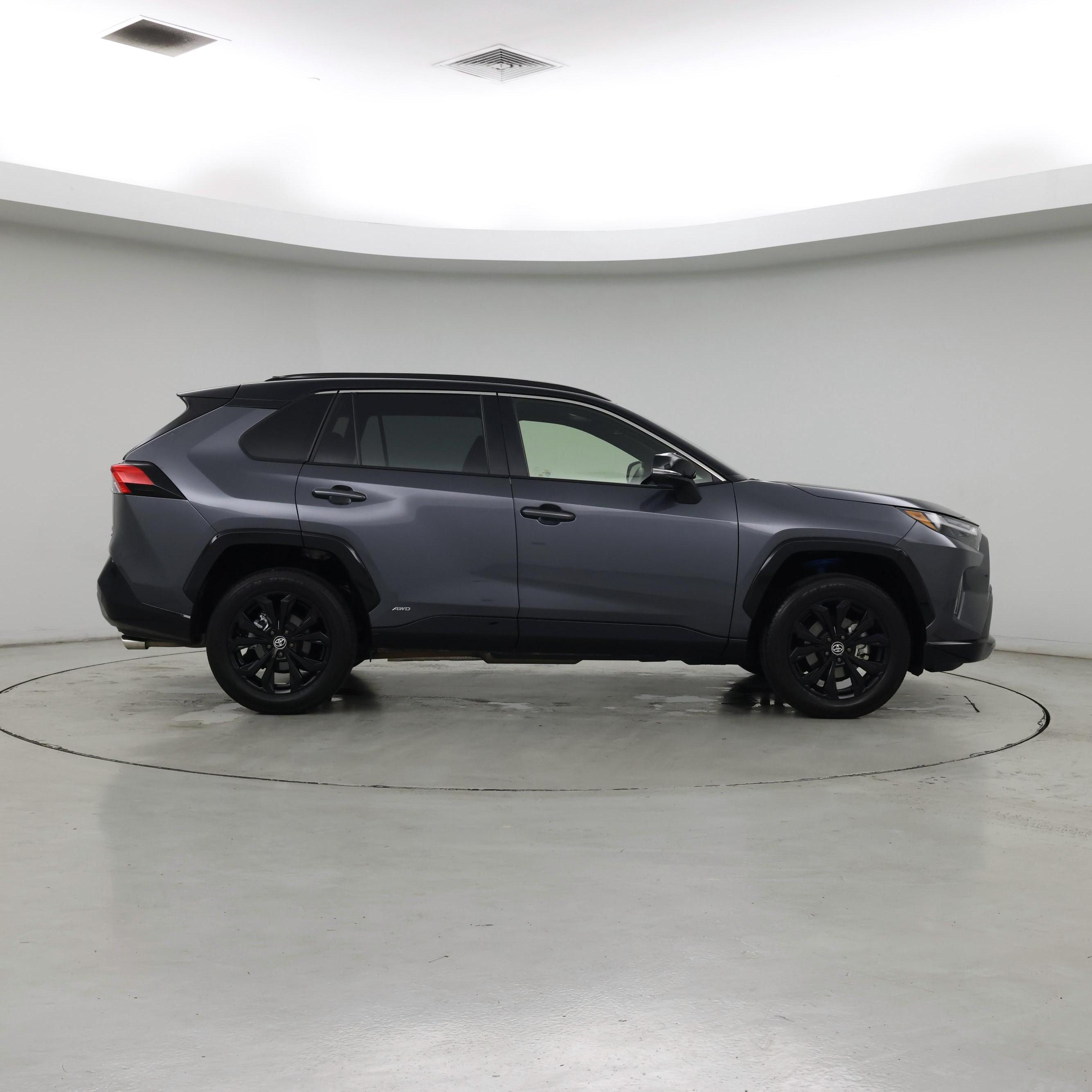 Thumbnail: 2025 Toyota RAV4 - 7
