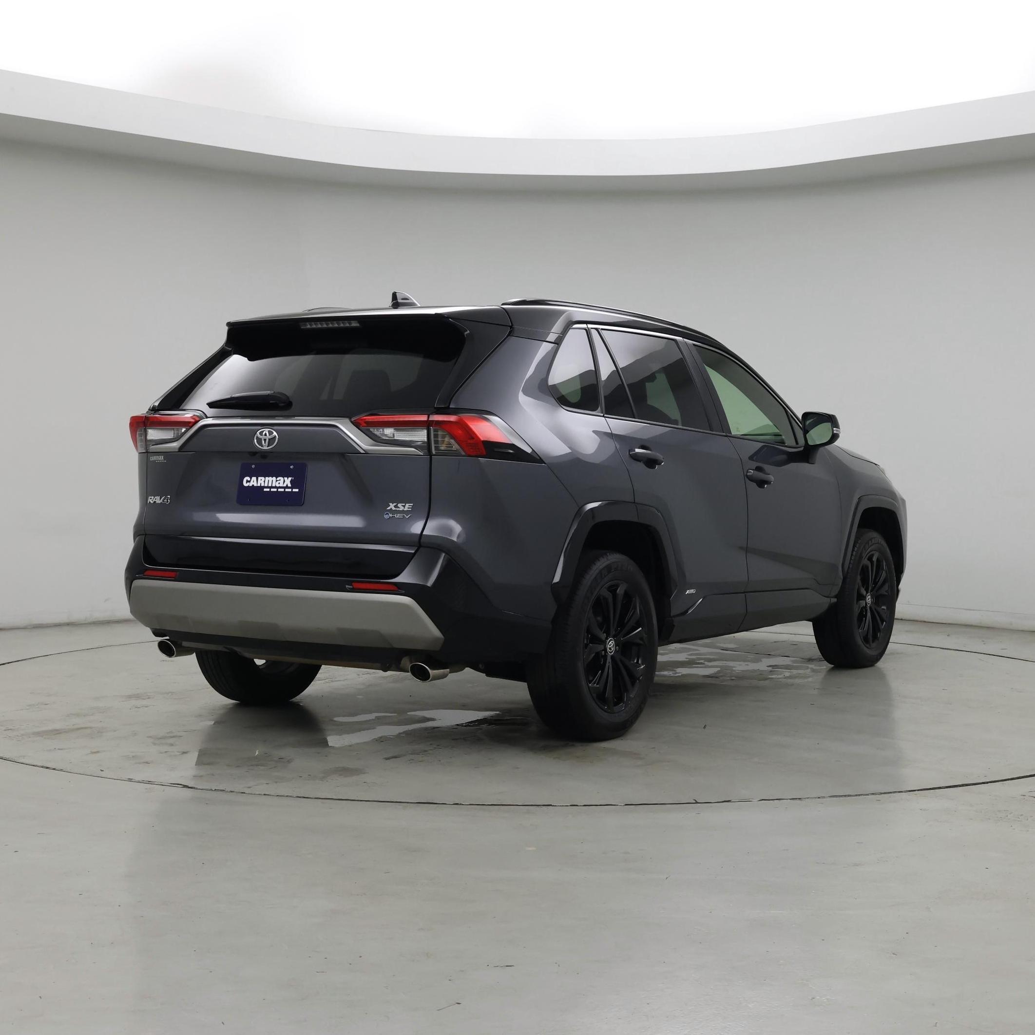 Thumbnail: 2025 Toyota RAV4 - 8