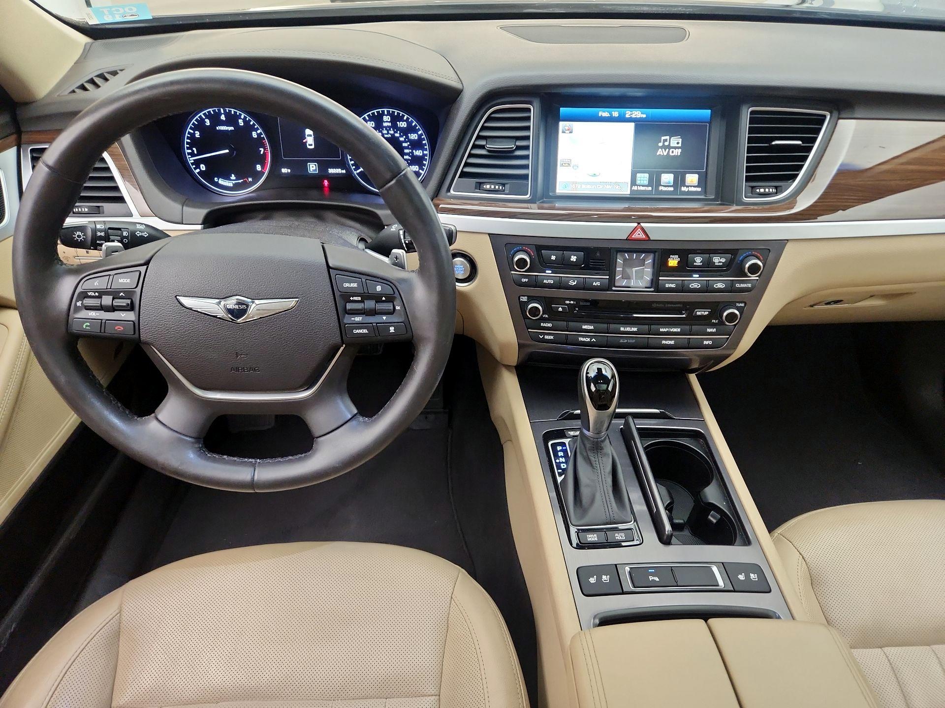 Thumbnail: 2017 Genesis G80 - 9