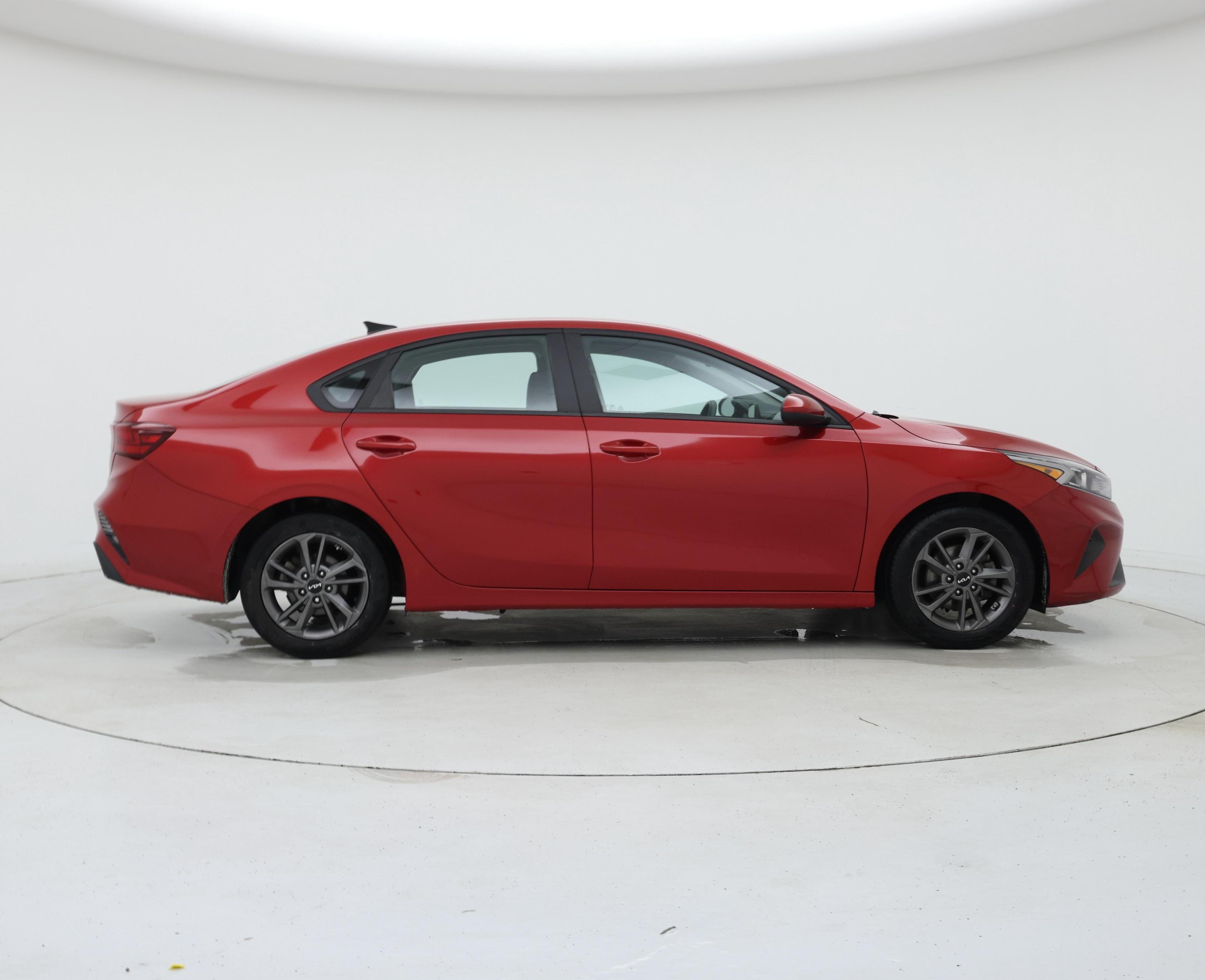 Thumbnail: 2023 Kia Forte - 7