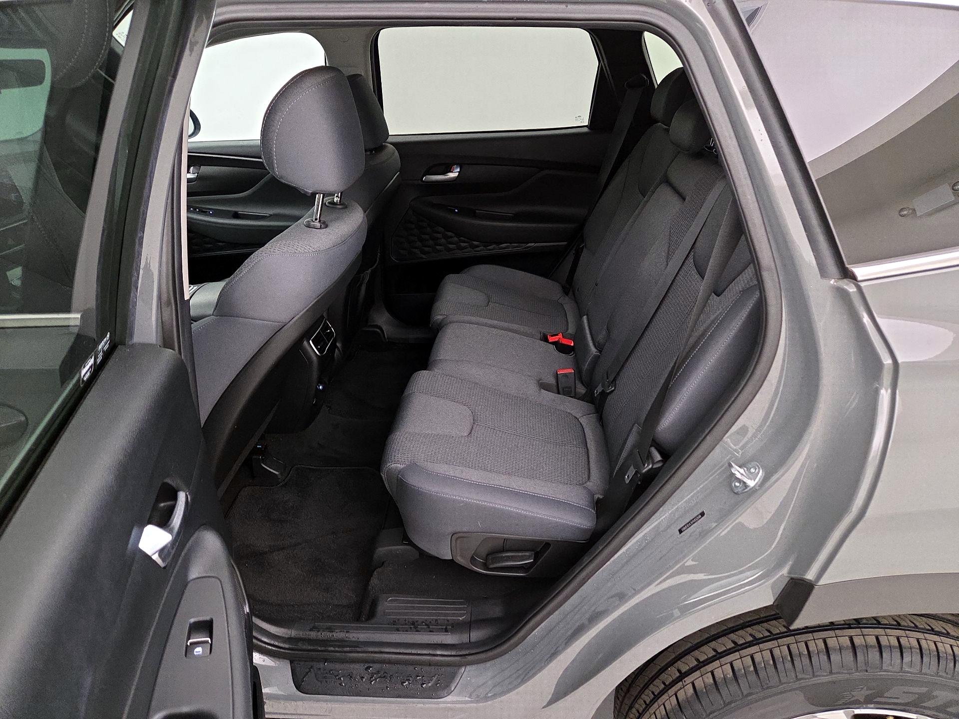 Thumbnail: 2023 Hyundai Santa Fe - 19