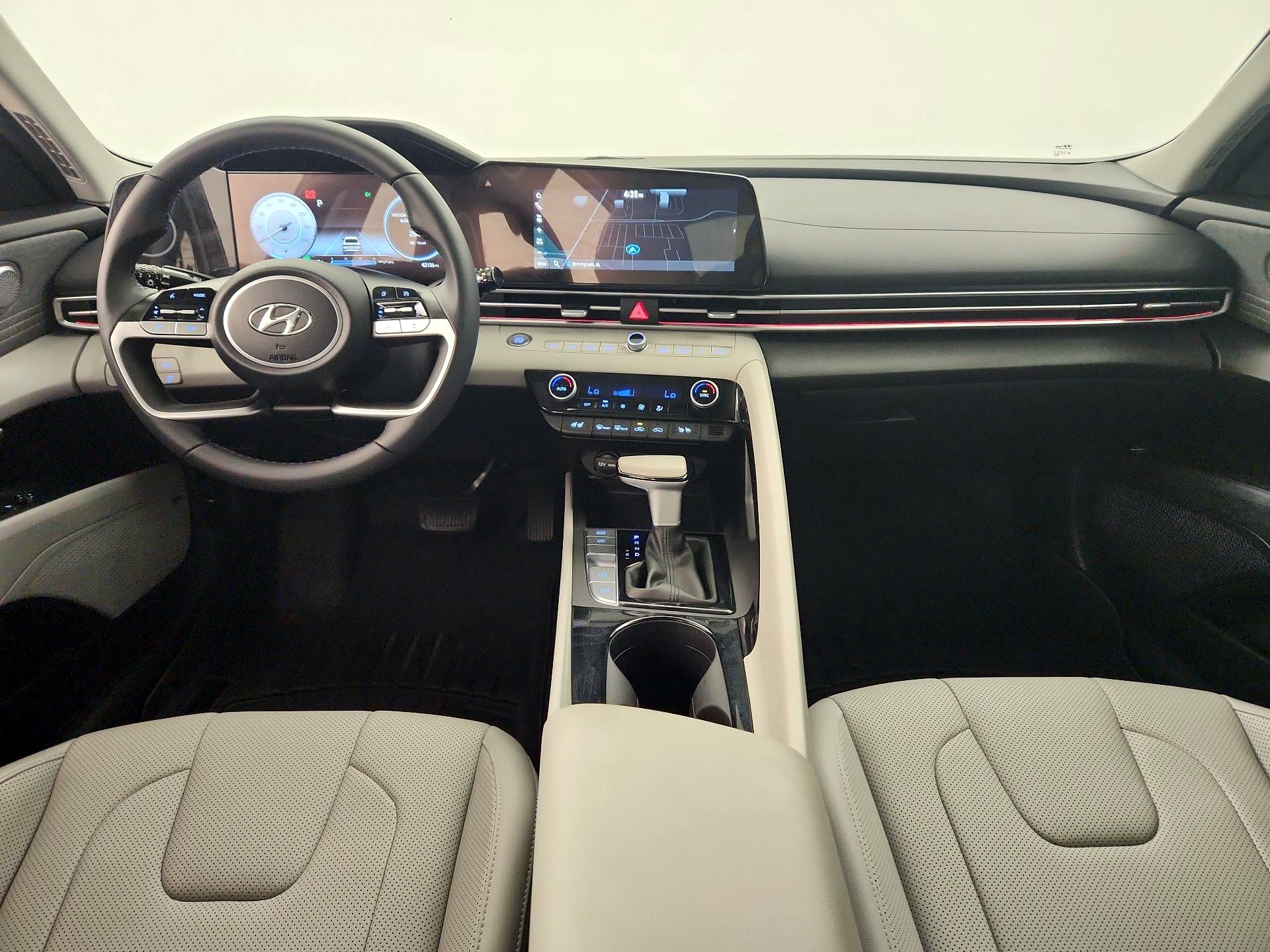 Thumbnail: 2023 Hyundai Elantra - 9