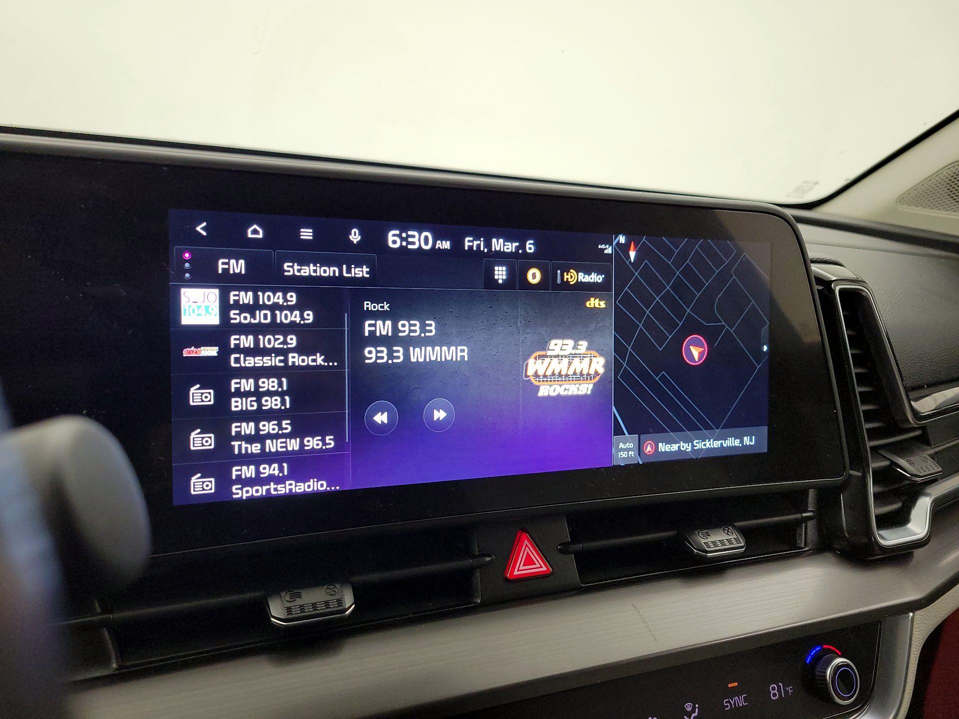 Thumbnail: 2023 Kia Sportage - 16