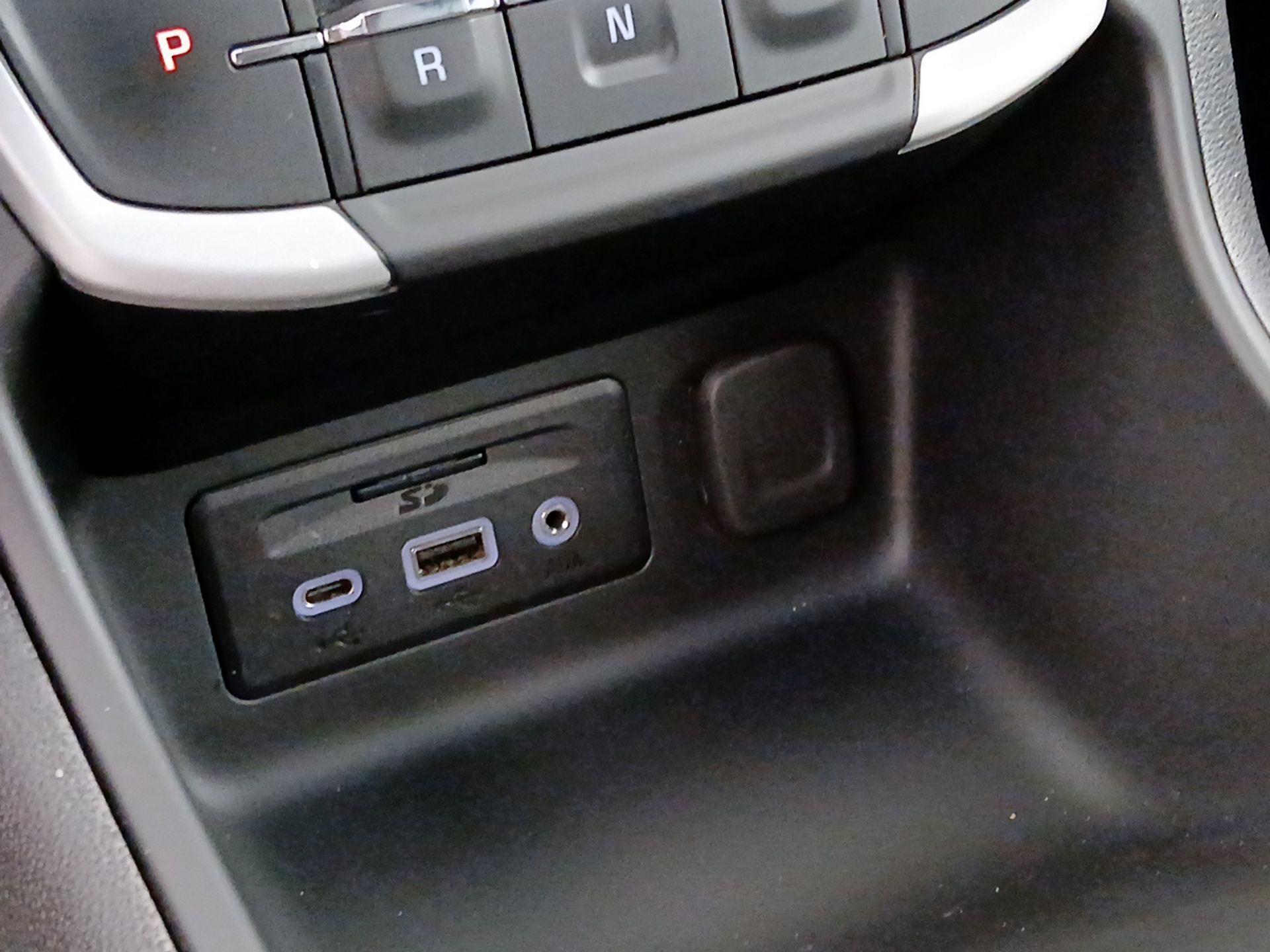 Thumbnail: 2022 GMC Terrain - 19