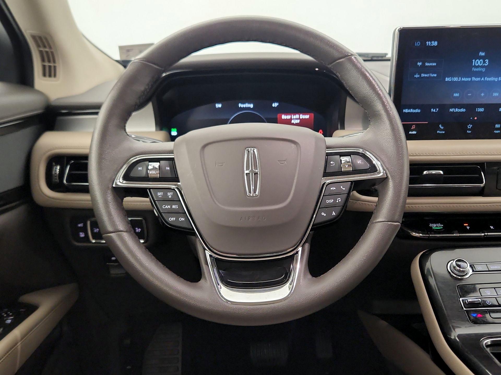 Thumbnail: 2022 Lincoln Nautilus - 10