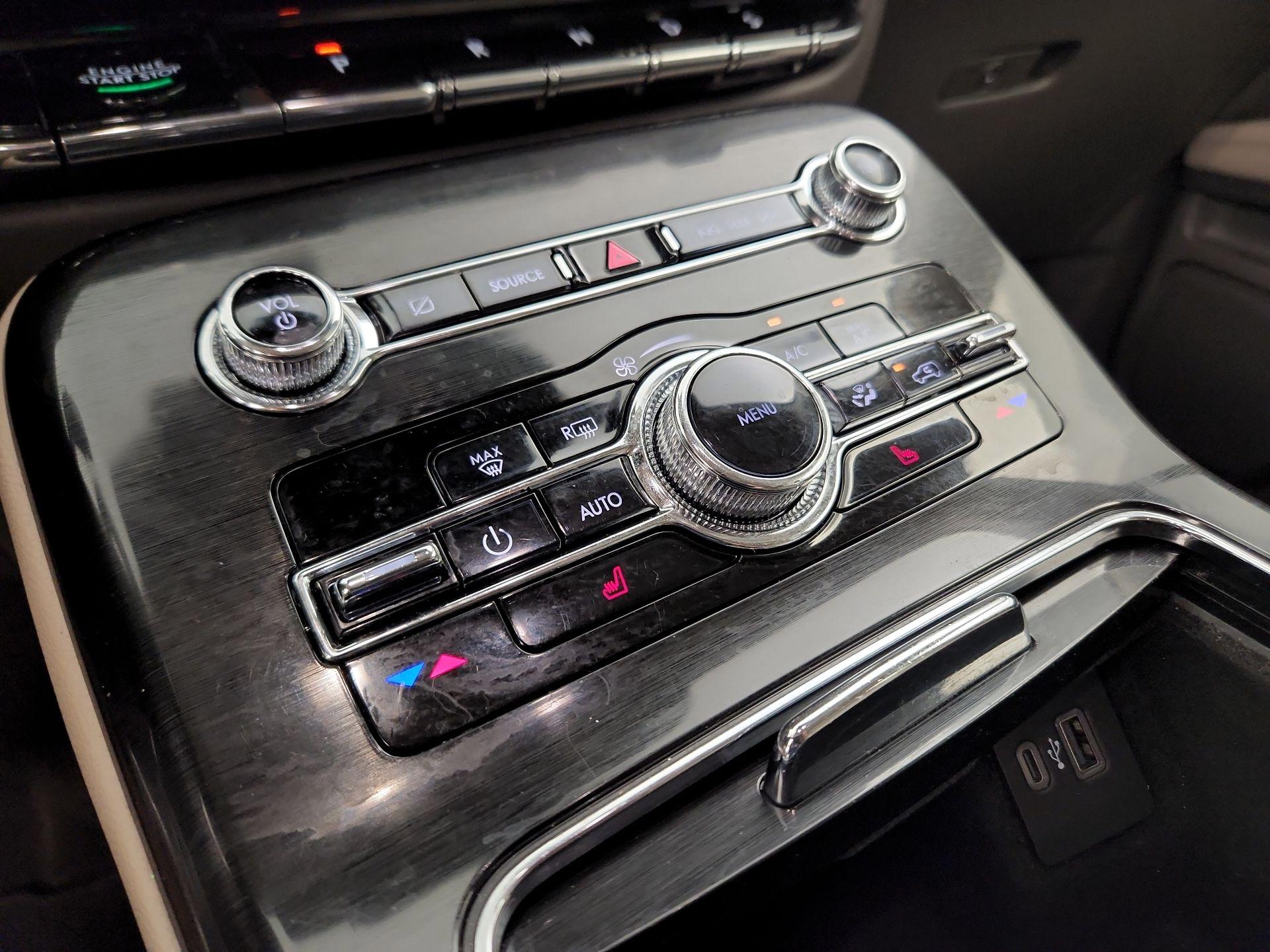 Thumbnail: 2022 Lincoln Nautilus - 16