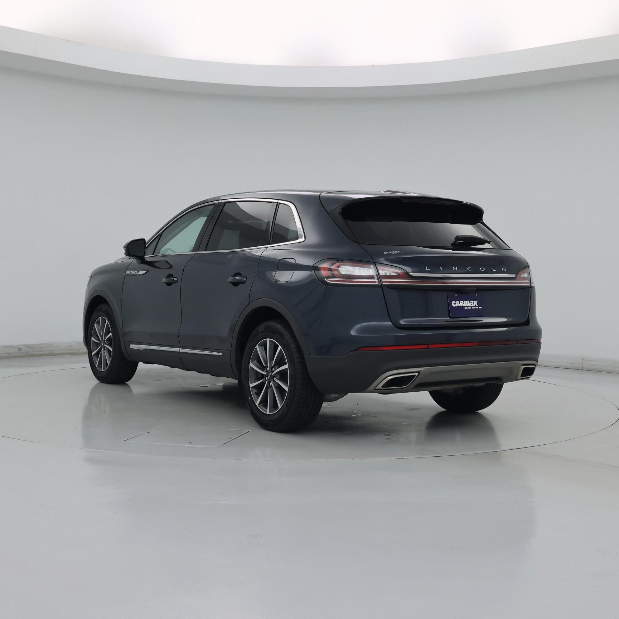 Thumbnail: 2022 Lincoln Nautilus - 2