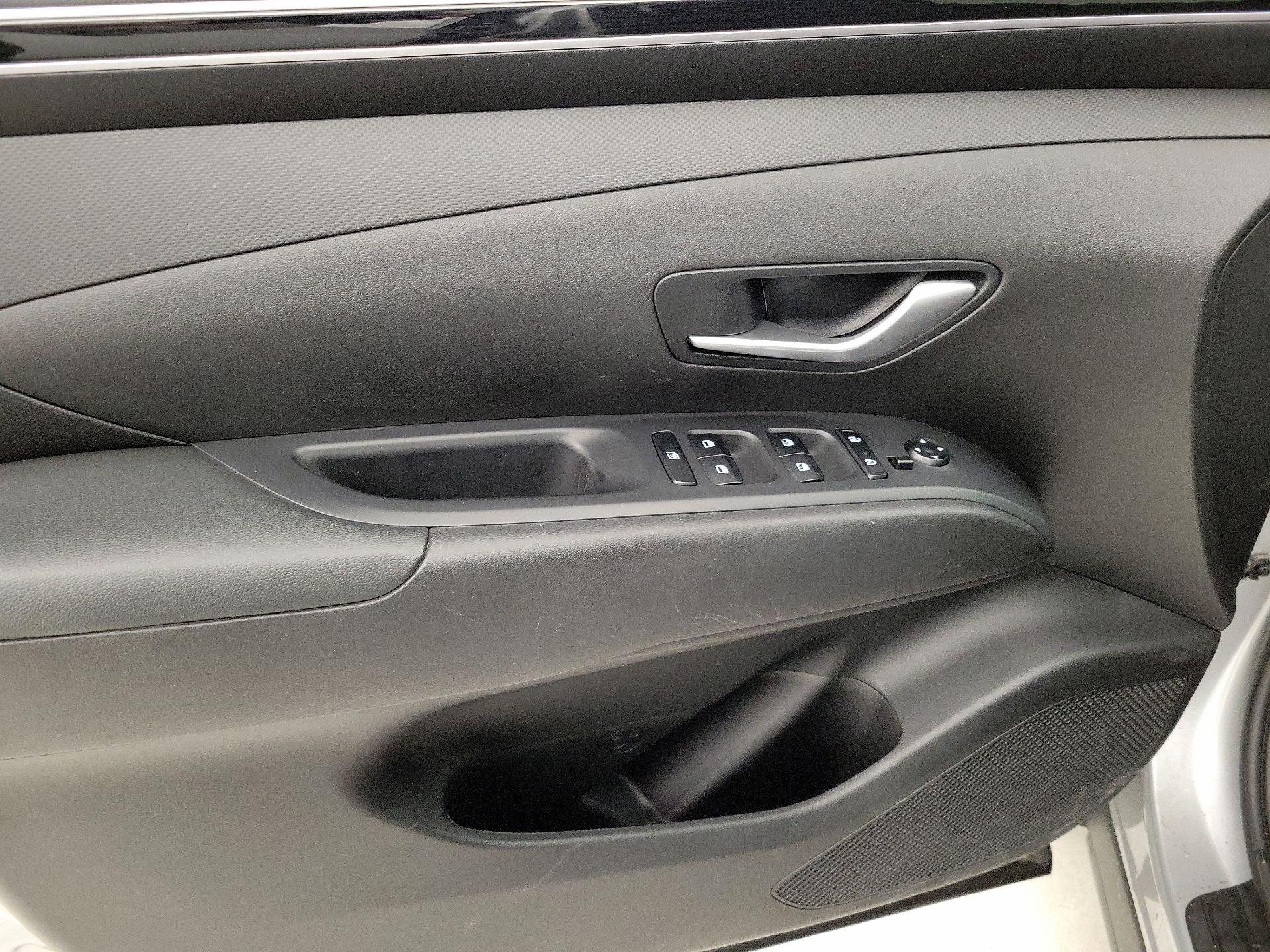 Thumbnail: 2023 Hyundai Tucson - 12