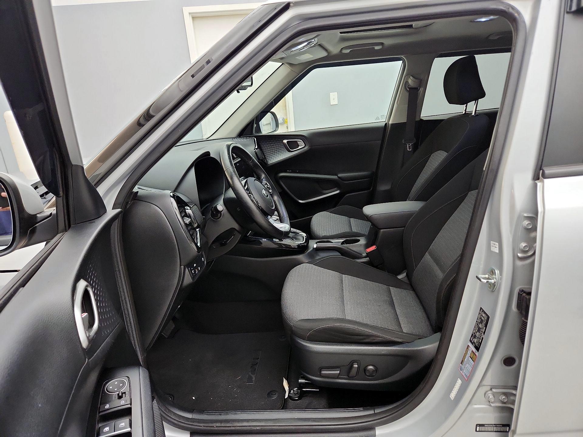 Thumbnail: 2021 Kia Soul - 11