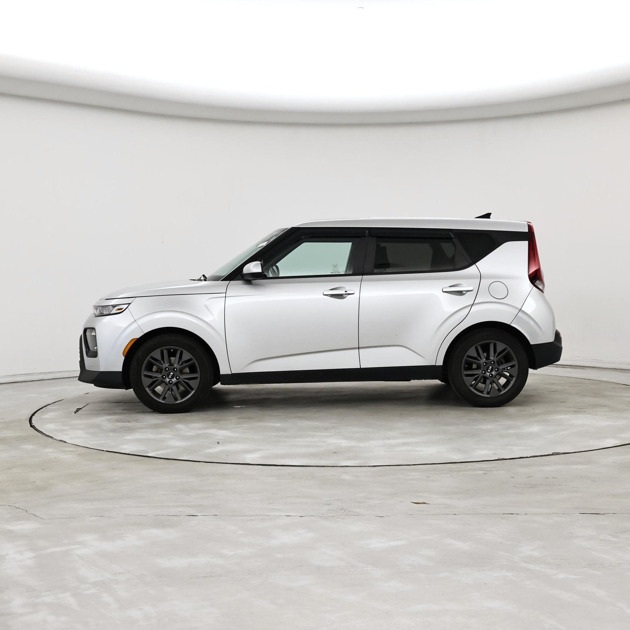 Thumbnail: 2021 Kia Soul - 3