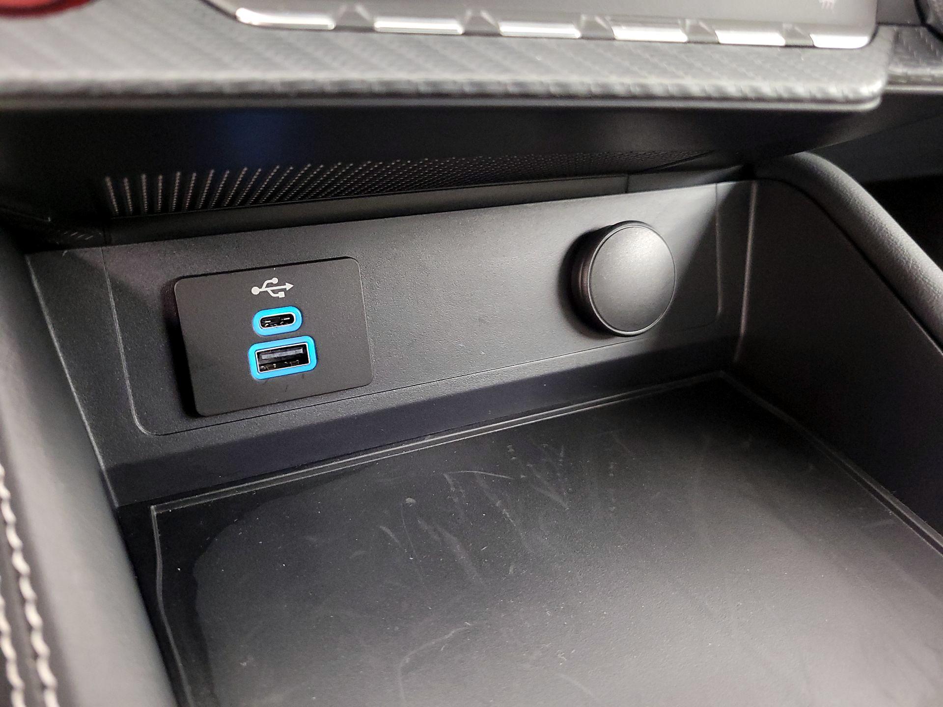 Thumbnail: 2025 Ford Mustang - 19