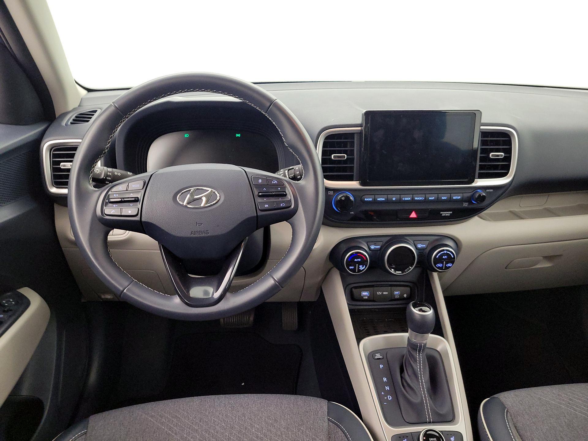 Thumbnail: 2024 Hyundai Venue - 10